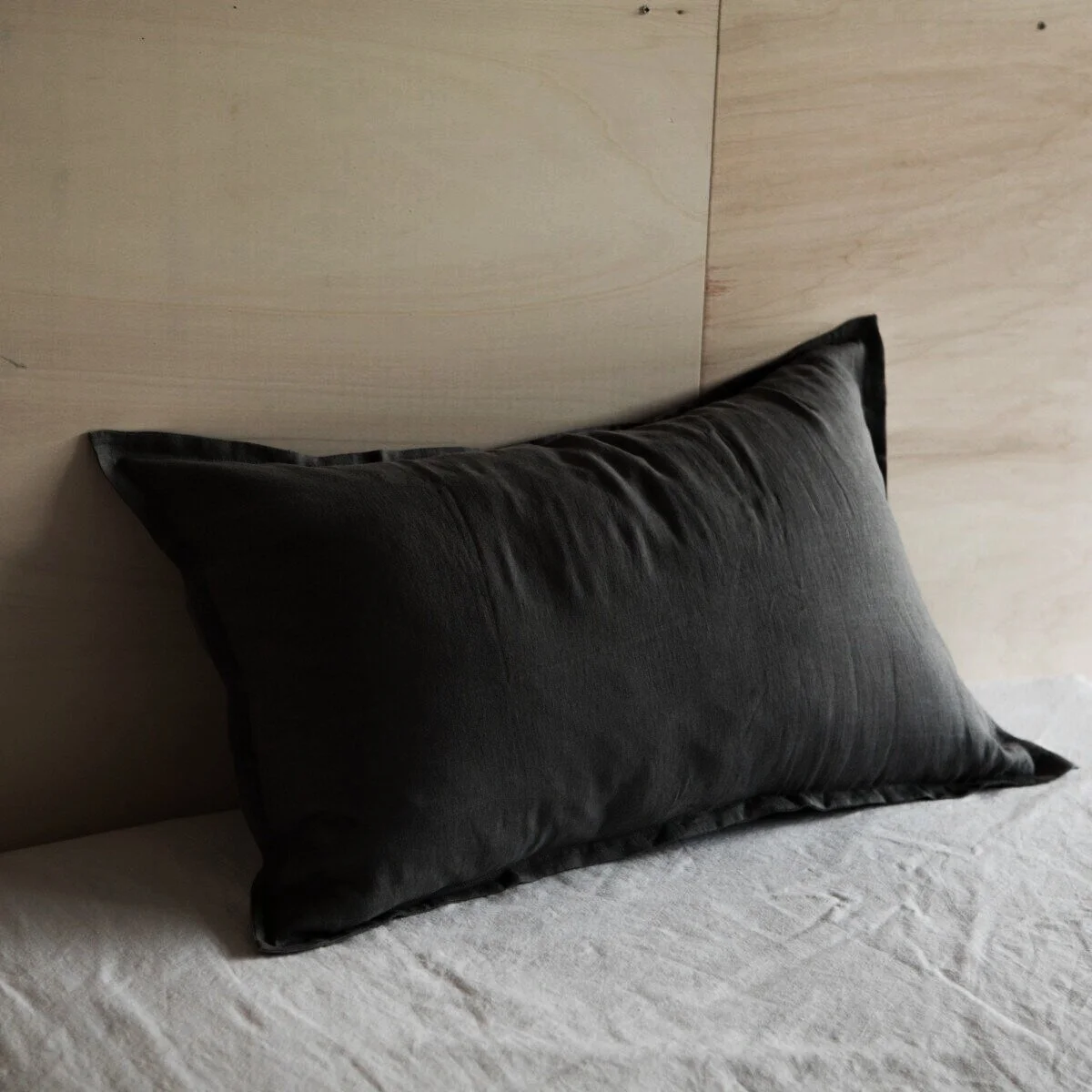 Bios Linen Pillowcase Pair - Black