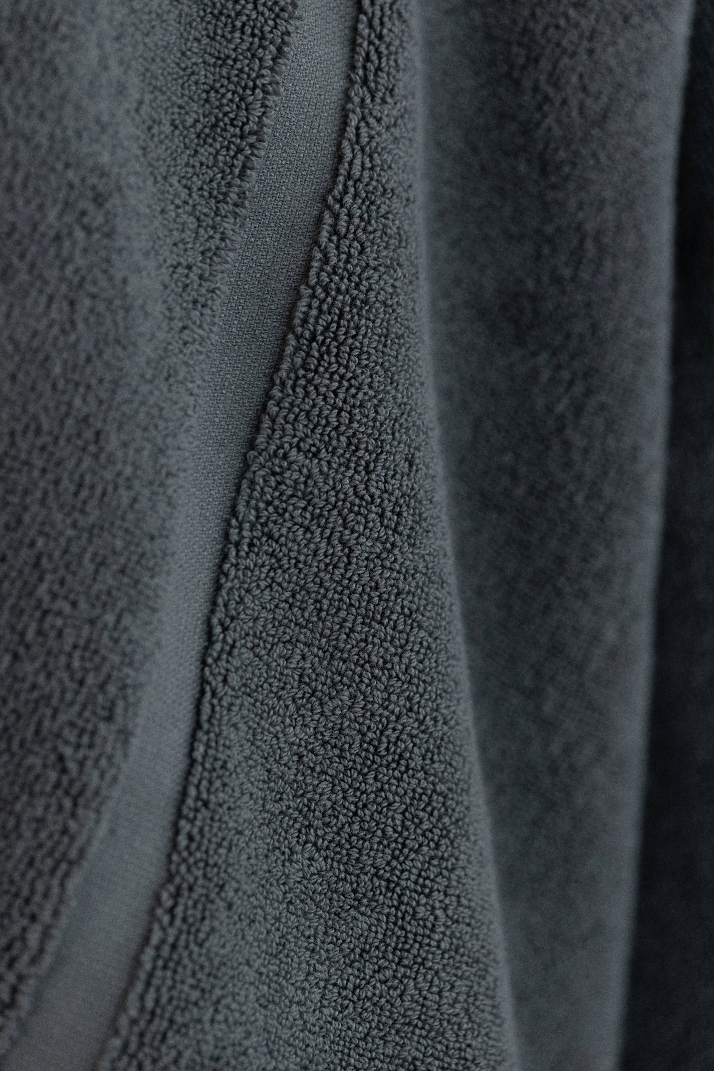 eureka dark grey bathmat kimisoo (1).JPG