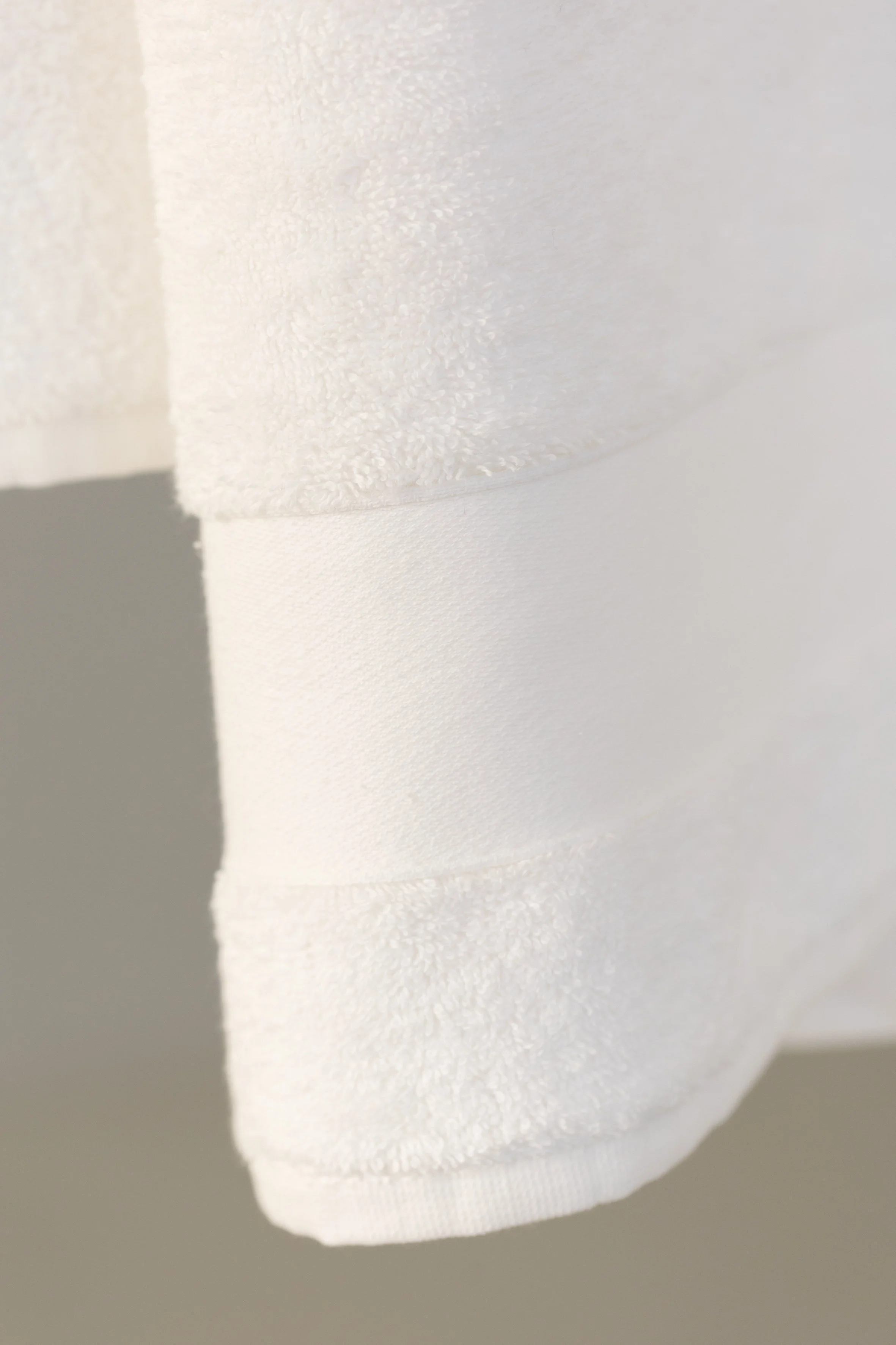 eureka white hotel towel kimisoo (6).JPG