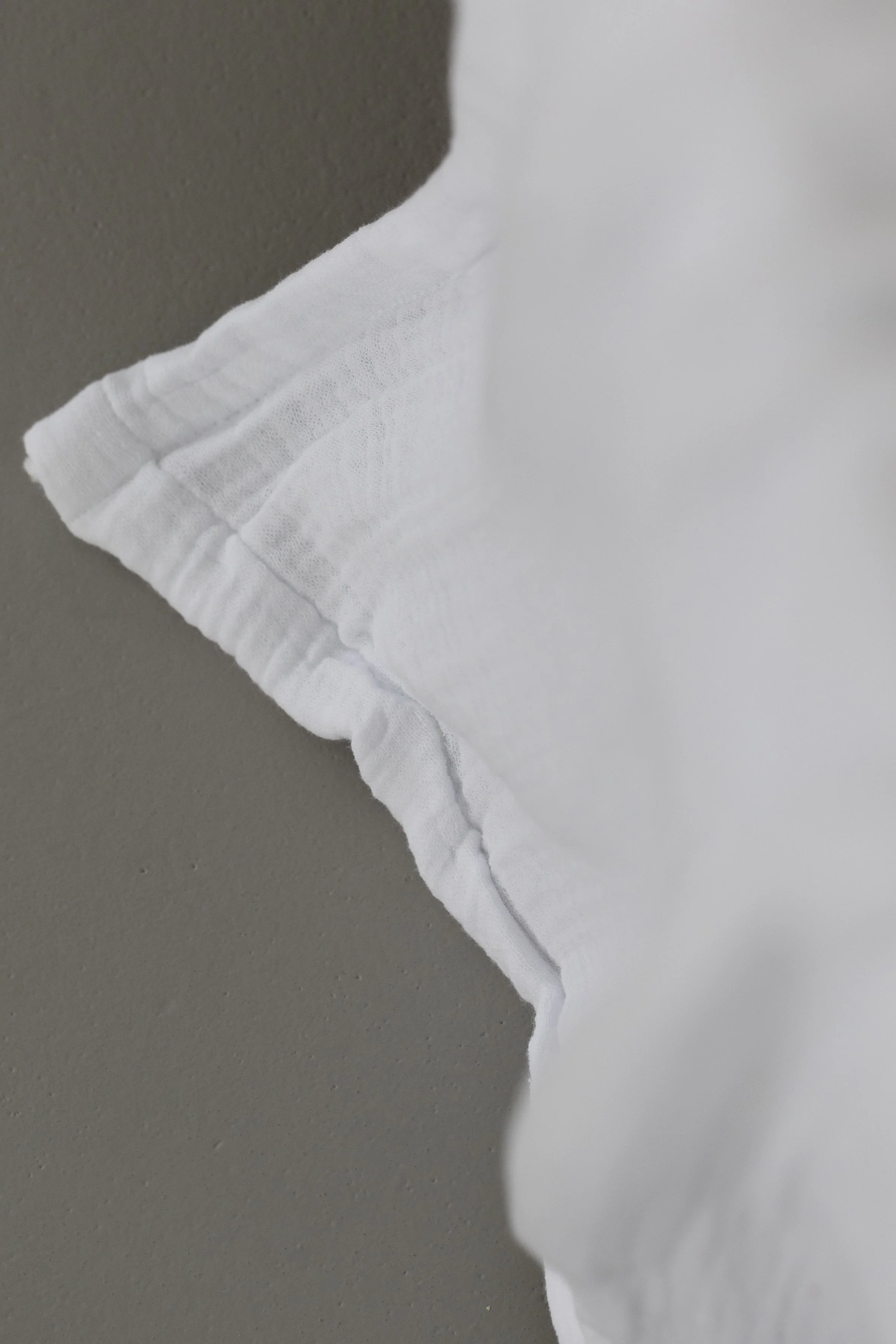 geometry bedcover white kimisoo (1).JPG
