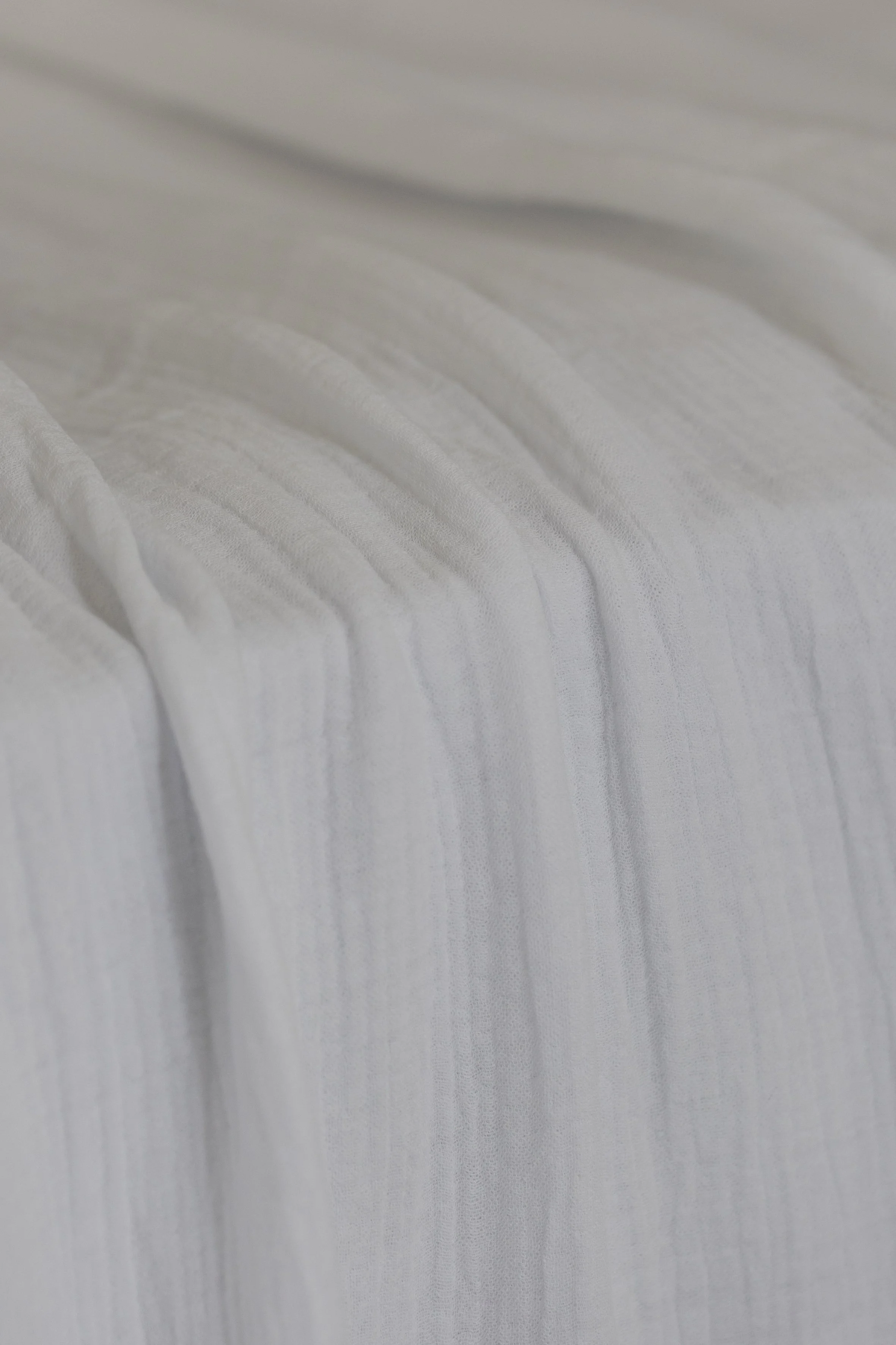 geometry bedcover white kimisoo (2).JPG