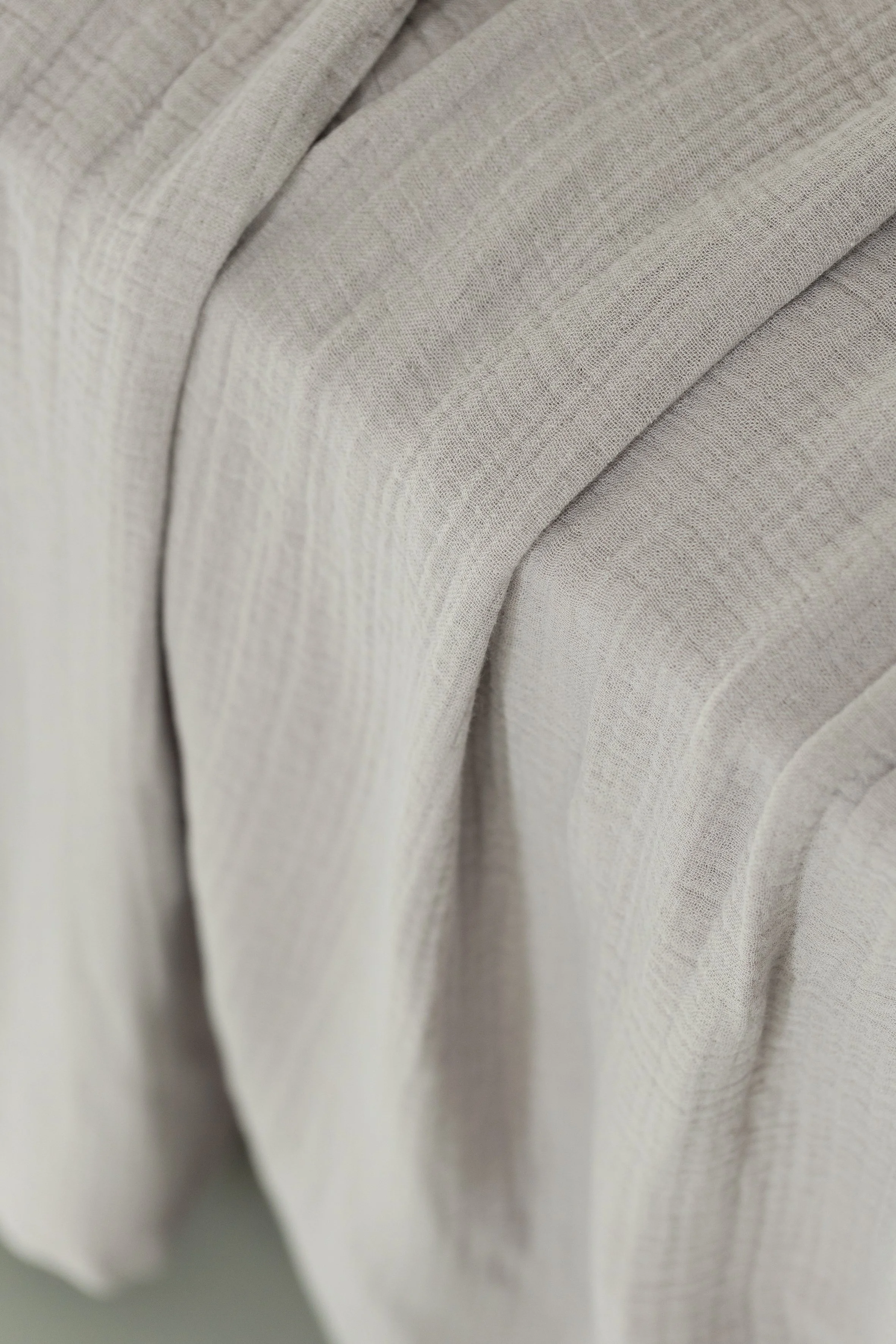 geometry bedcover light grey kimisoo (5).JPG