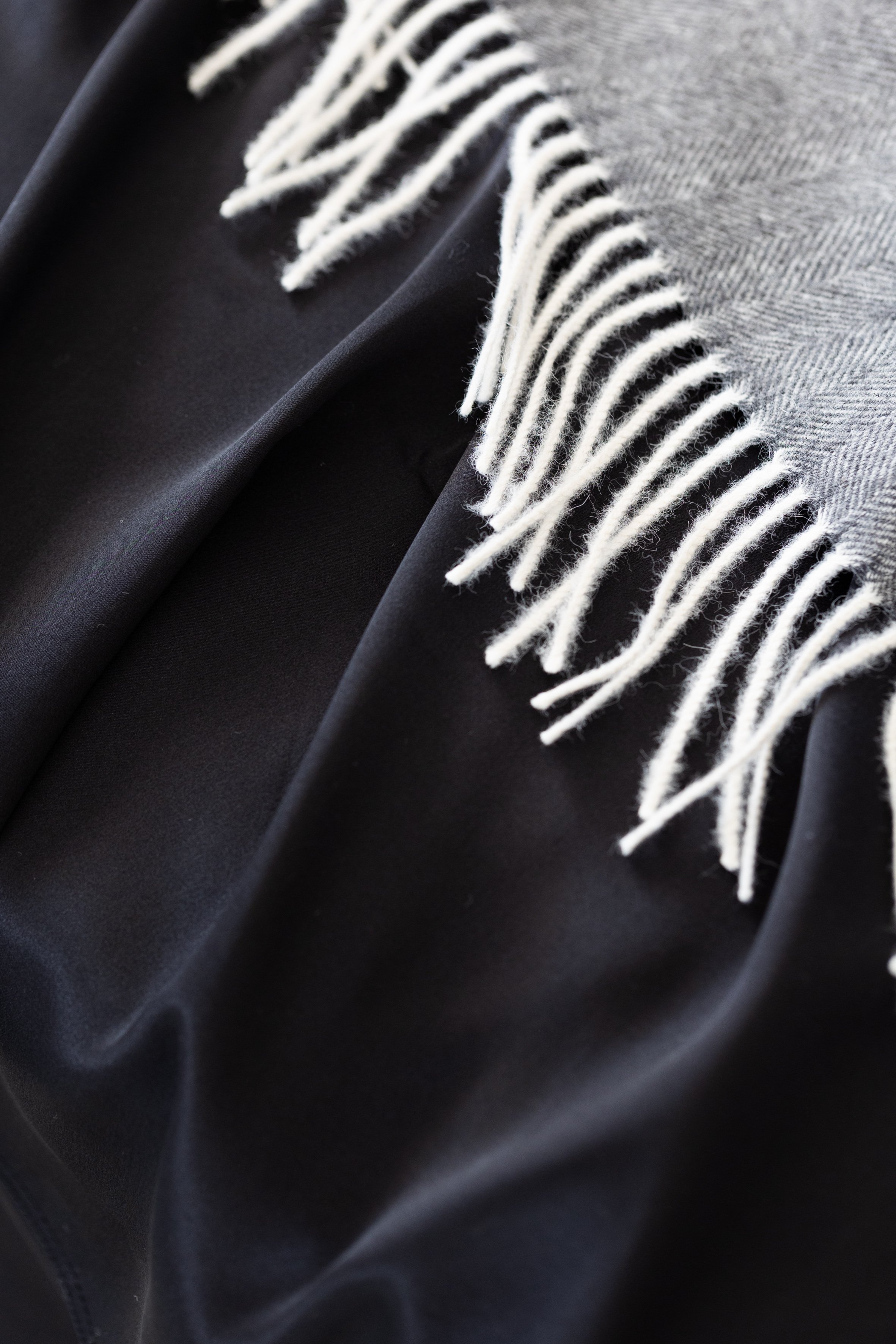 zeal baby alpaca harringbone black  (5).JPG