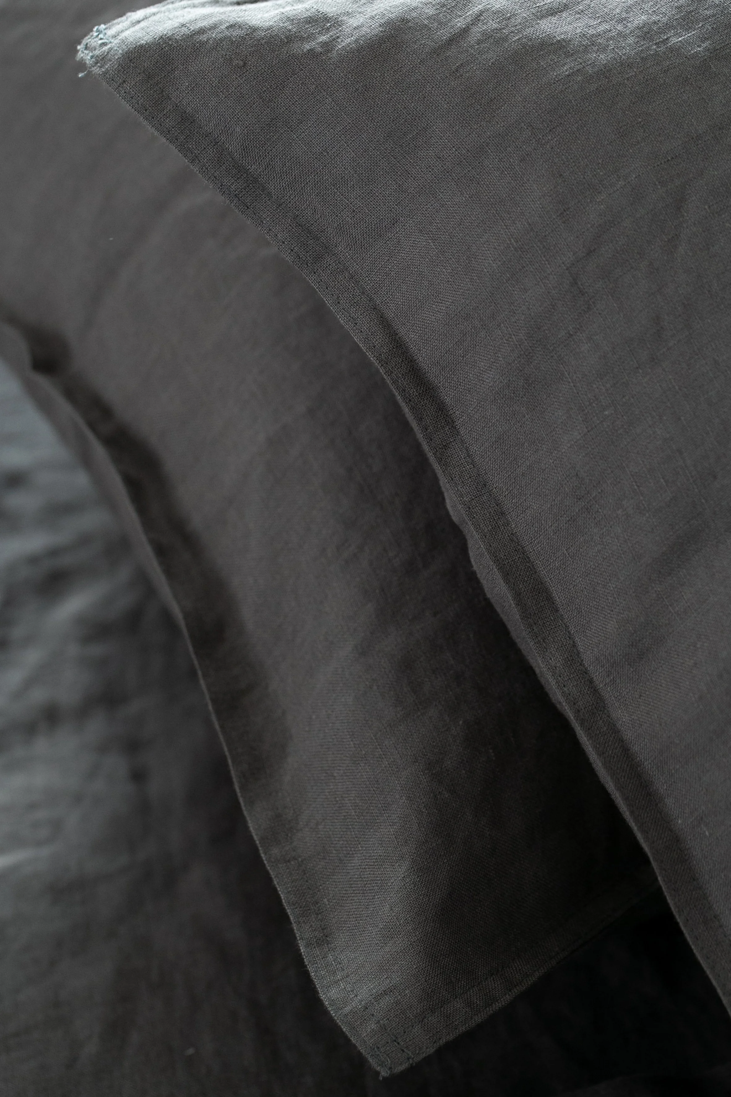 bios linen bedding anthracite kimisoo (6).JPG