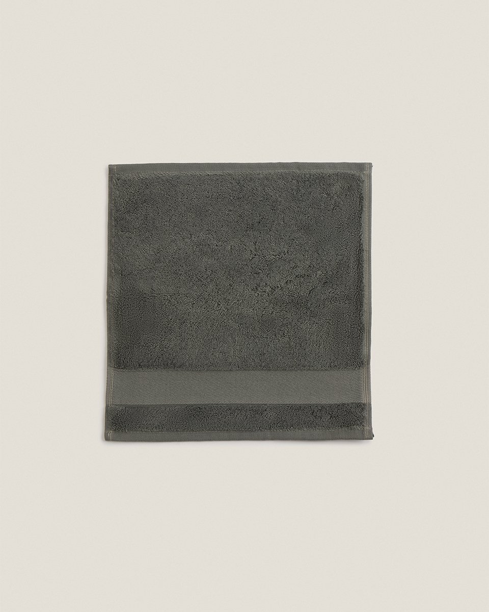 hand towel