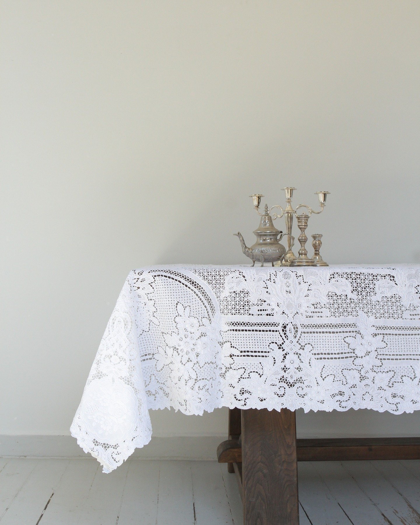 Pennie Heritage represents a curated world of charming heirloom pieces&mdash;treasures that carry the elegance and sincerity of traditional craftsmanship. Mostly handcrafted, the collection revives the artistry of needlework, Venetian lace, cross-sti