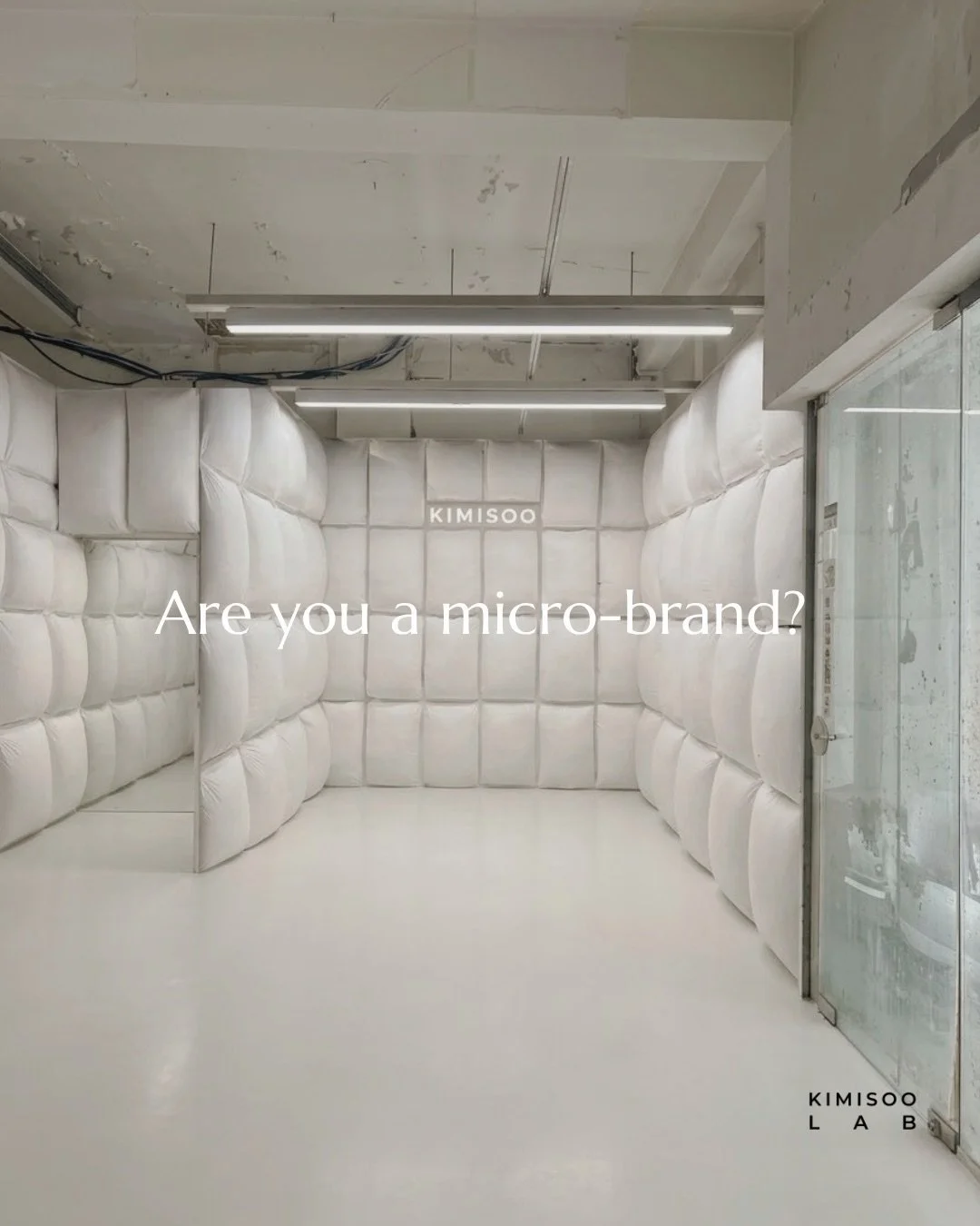 Are you a micro-brand looking for a home?
We are opening our doors across KIMISOO LAB (Glyfada &amp; Nea Erythraia) to visionary creators, makers, and independent brands who share our love for design, tactility, and slow living.
This isn&rsquo;t just
