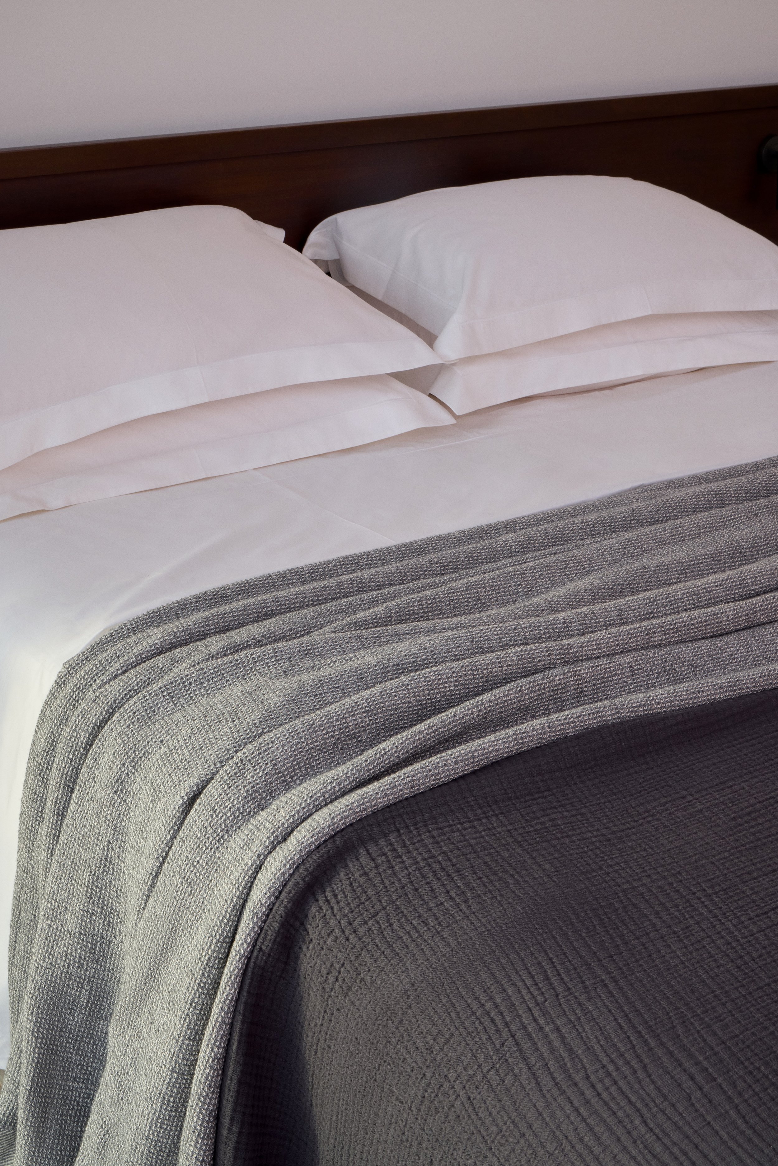 Geometry Layered Soft Bedcover Dark Grey 3.0