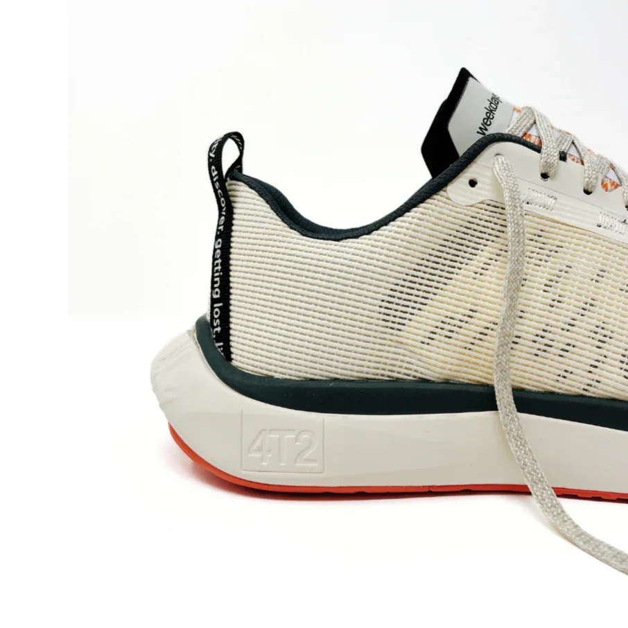 weekdays, vintage white (6).webp