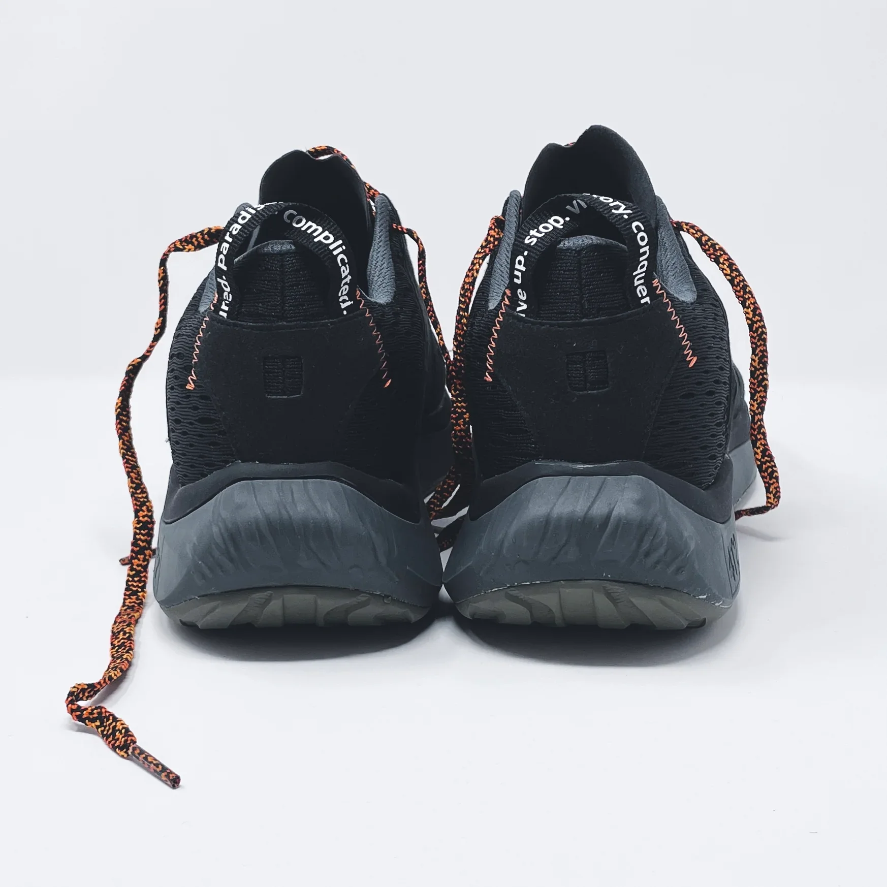 sundays, shades of black (8).webp