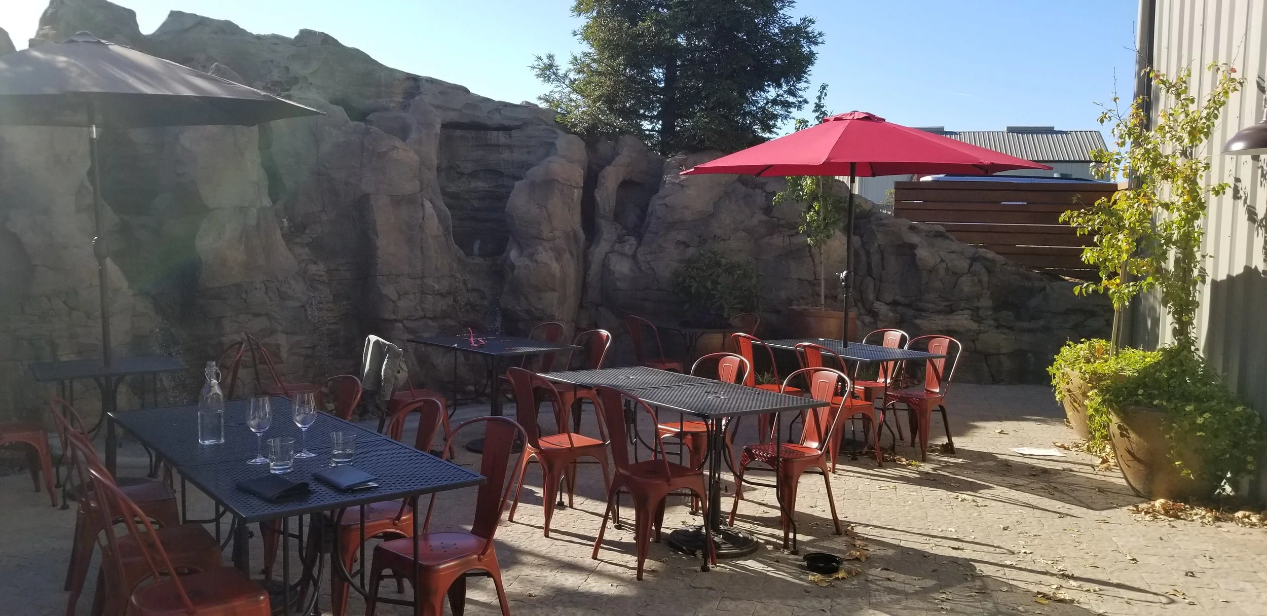 The patio is a cool place for lunch.