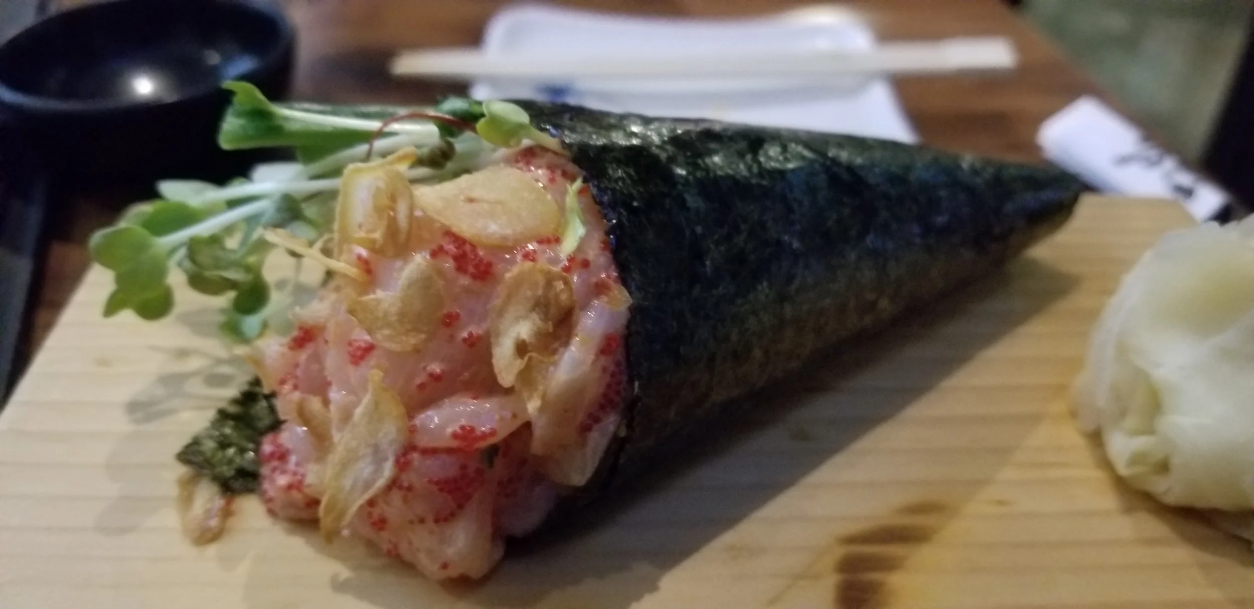 Spicy Scallop Hand Roll