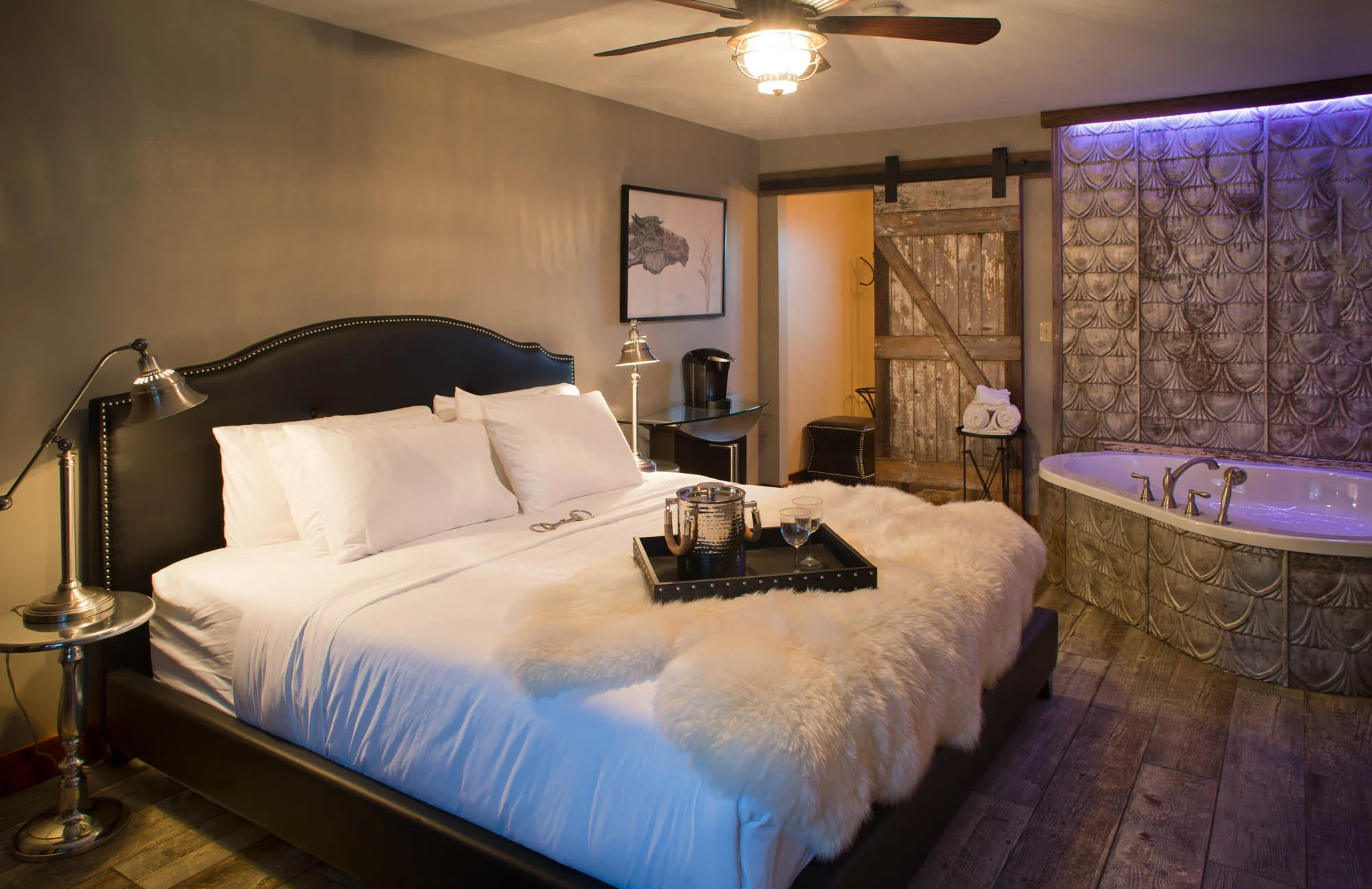 Carriage House King 7.jpg