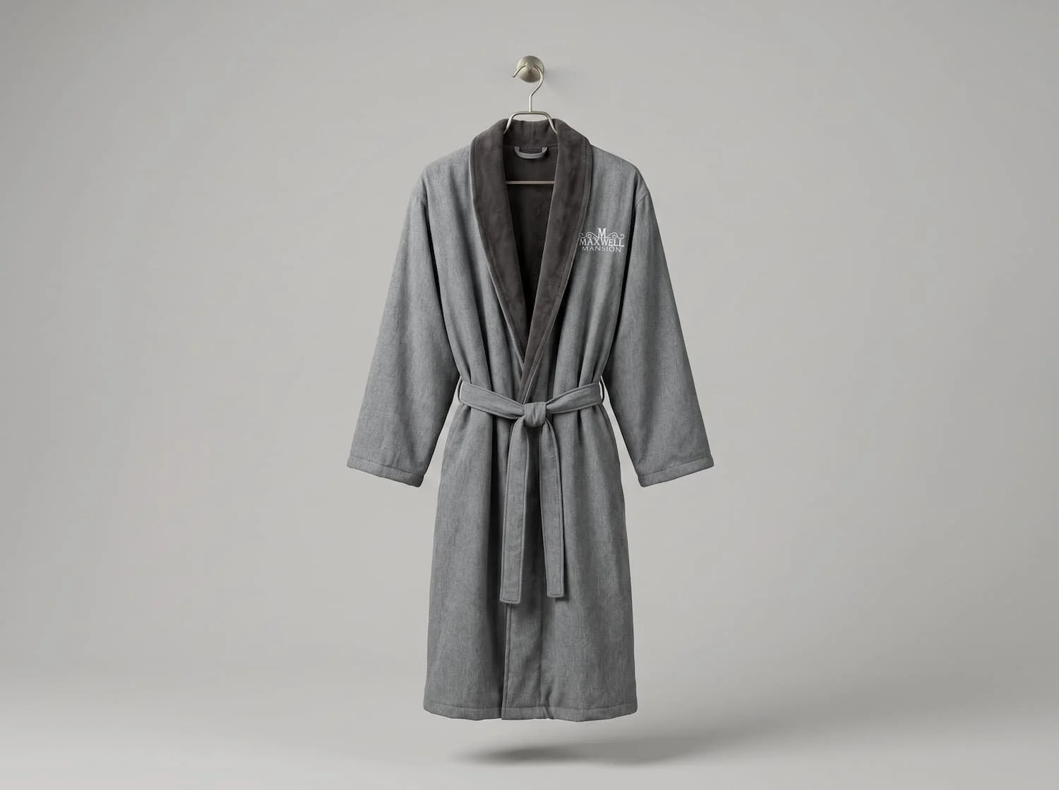 Maxwell Robe 2 - 1500w - Web.jpg