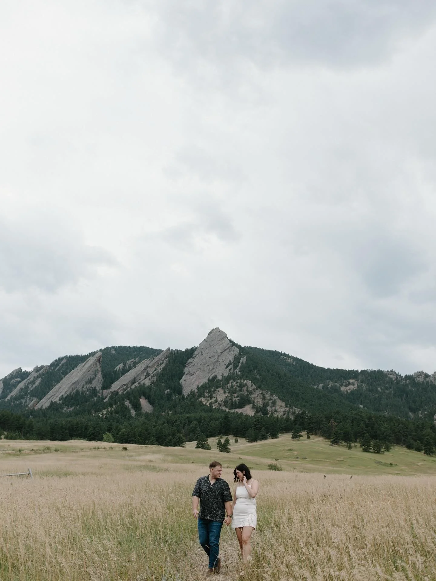 The best sessions are when you spend the whole time laughing 😂

Andrew &amp; Jacey truly had a blast at their session, as did I, and it shows! Even though we had to reschedule their original session due to weather, you&rsquo;d never know. Over the m
