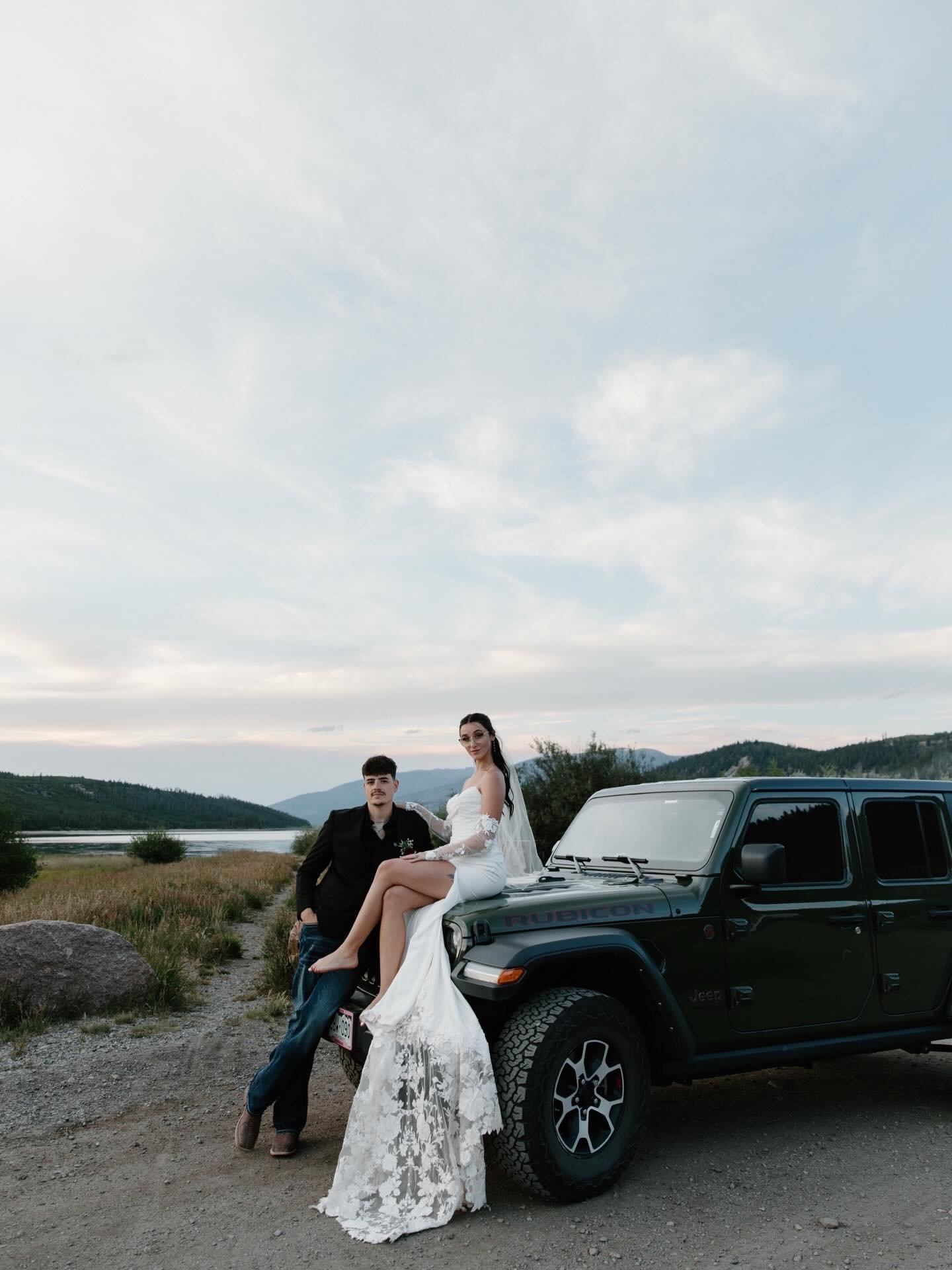 When searching &lsquo;adventure elopement&rsquo; brings you these images from B &amp; R&rsquo;s late summer elopement last year ⛰️

.
.
.
#adventureelopement #elopementphotographer #weddingphotographer #destinationweddingphotographer #2026couples