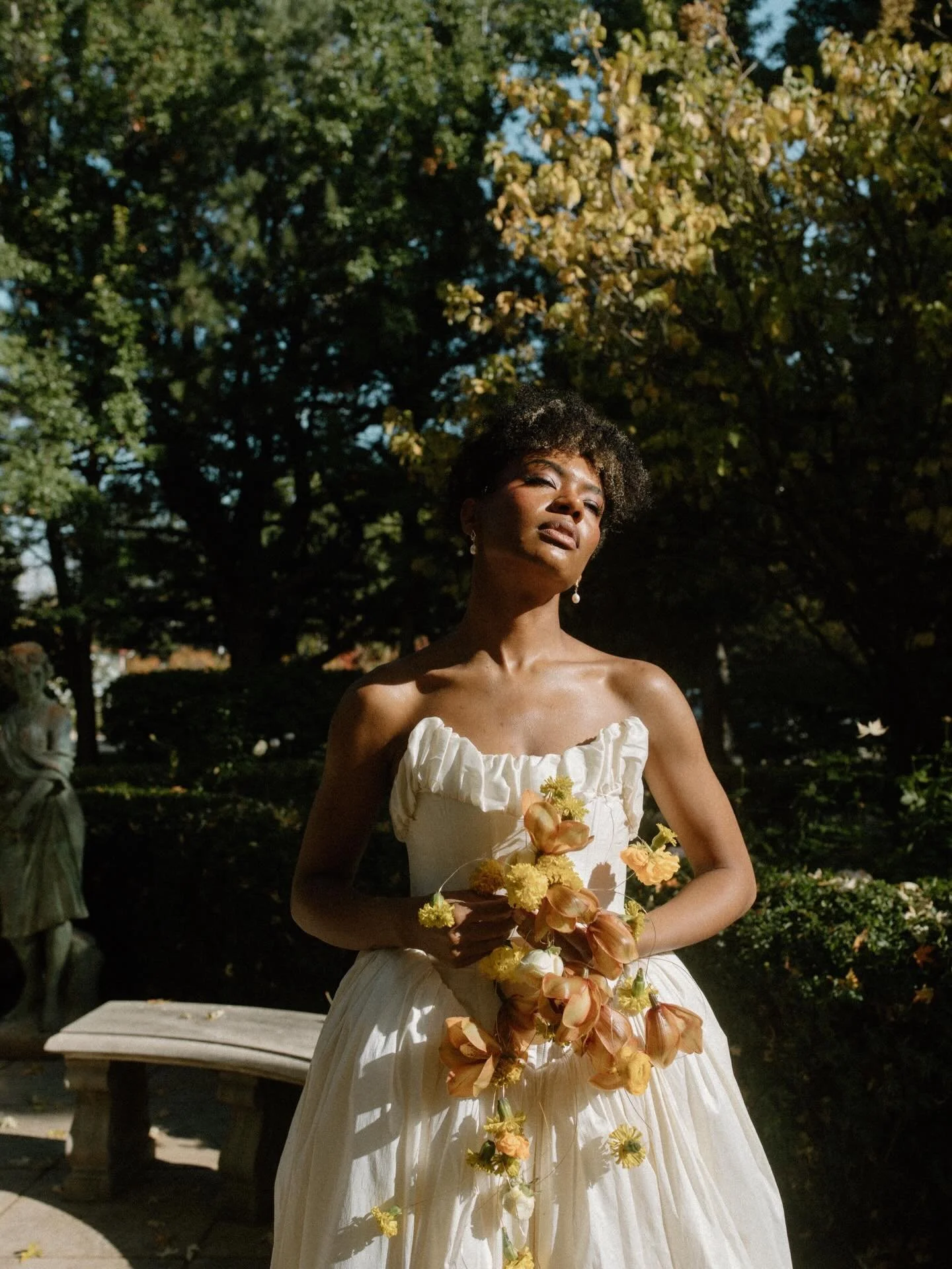 basking in the sun 🌞

-

@vivaeventplanningco 
@rukaarmstrongphoto 
@karinanoeliaphotography 
@oceanasgardensco 
@thewildflowerdenver 
@whimsical.elegance.design 
@partyprettycolorado 
@km.flowers_events.weddings 
@coloradoeventcorentals 
@aeternuma
