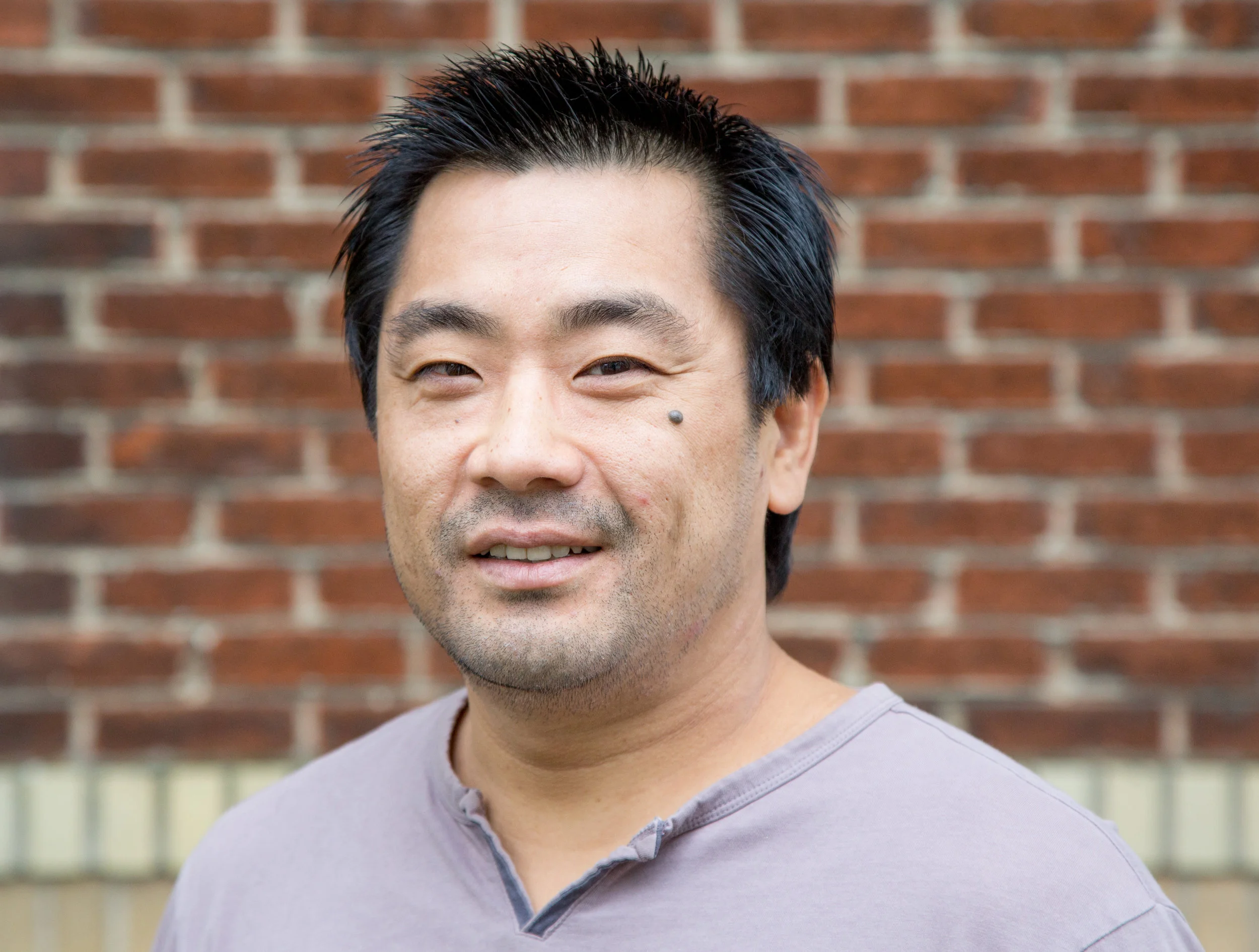 Song Kim Headshot.jpg