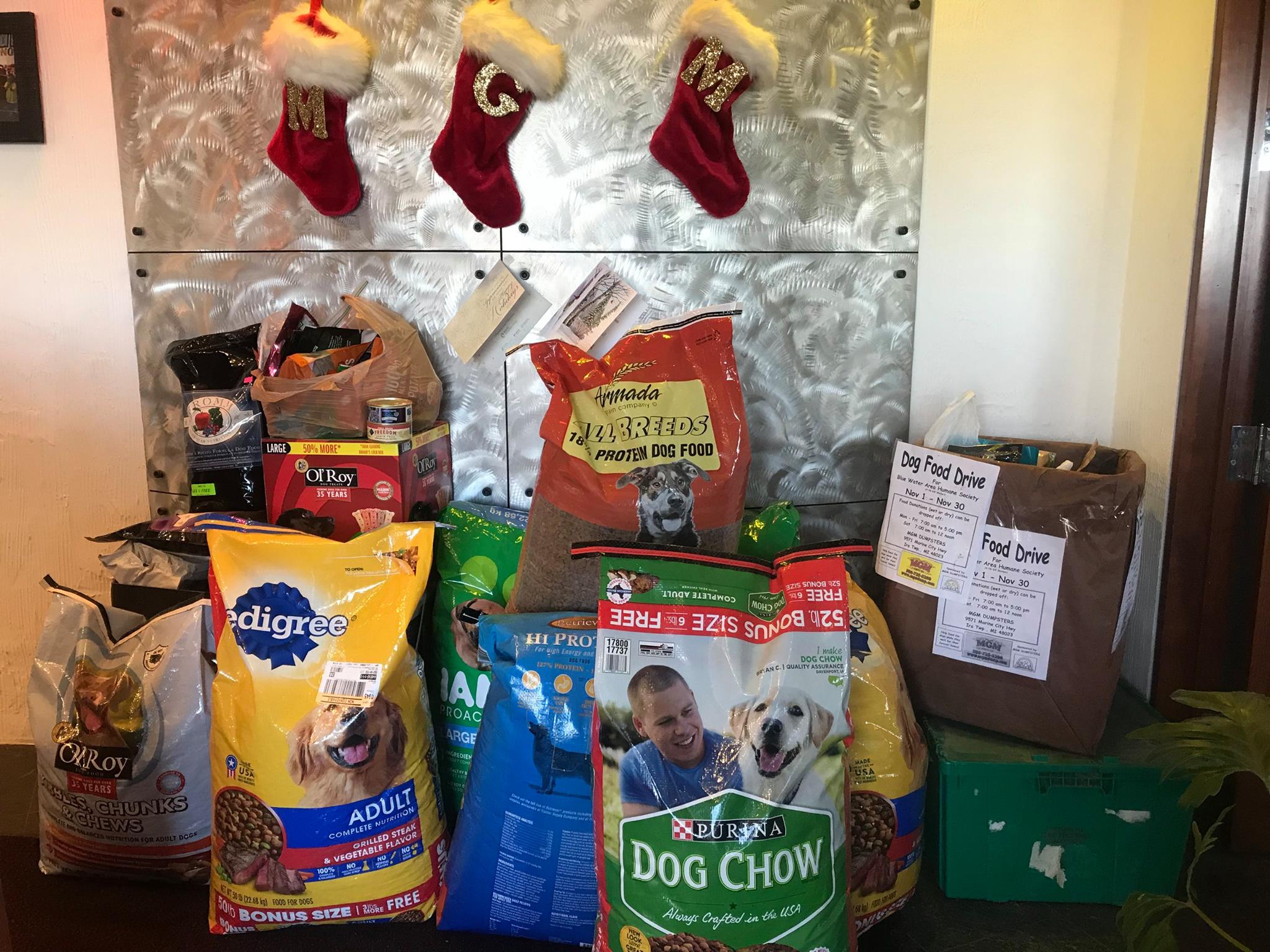  2017 Blue Water Area Human Society Dog Food Drive 