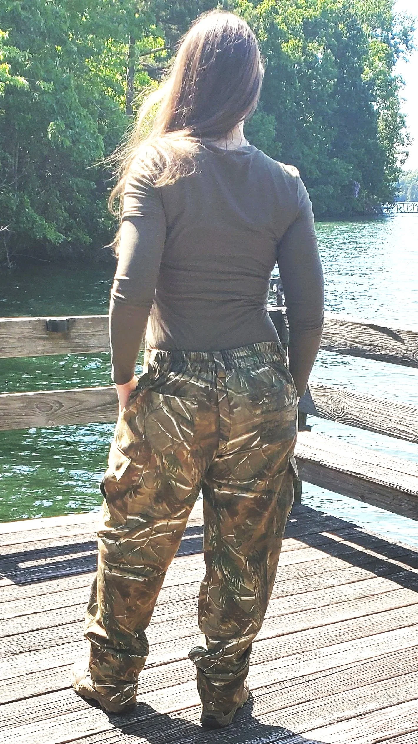 KwikFly%252BBack%252Bof%252BPants%252BLake.jpg