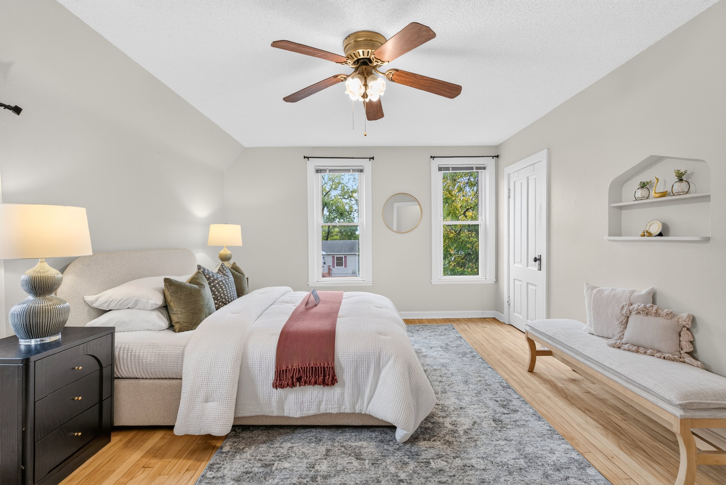 Edgebrook Drive 2