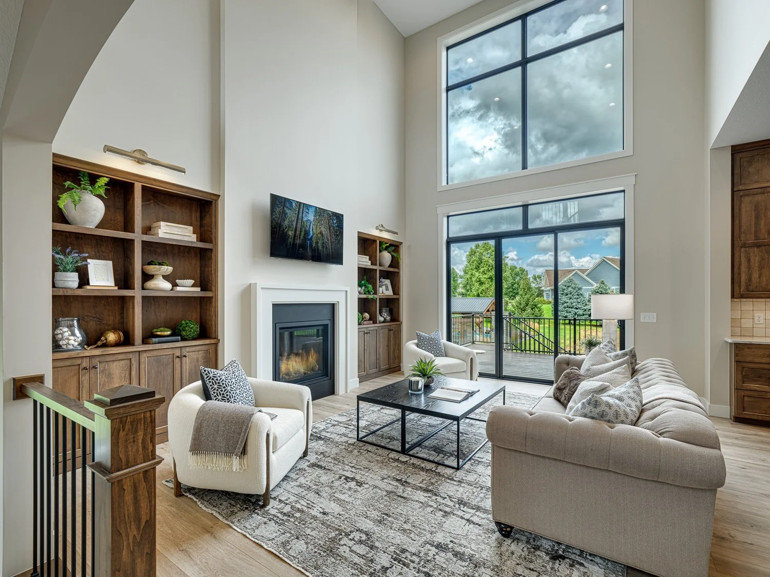 5.1 - Living Room.jpg