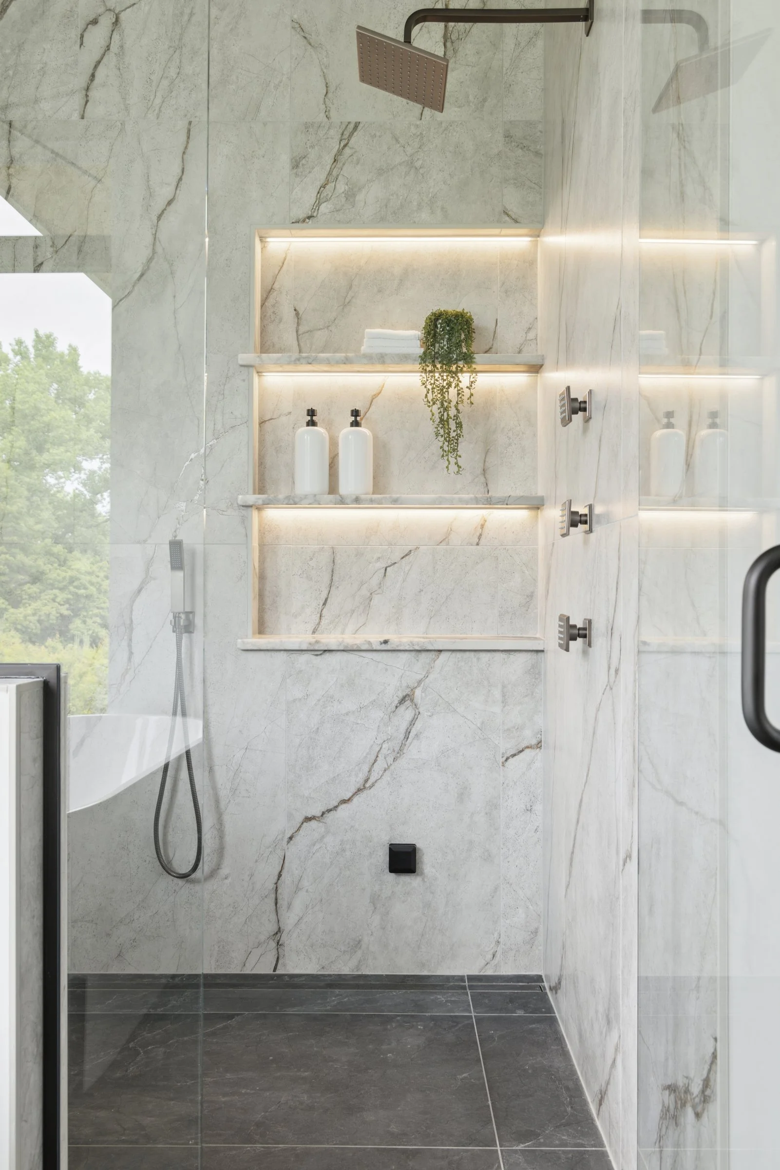 AHT + CE Wurzer Builders - 24th St N_046.jpg