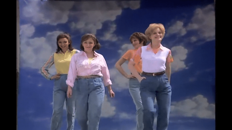 SNL MOM JEANS-high.gif