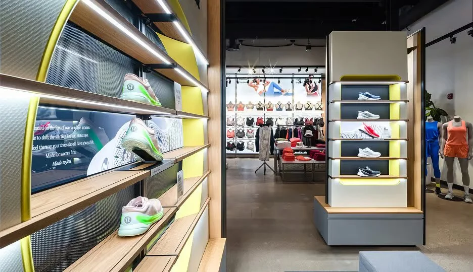 SGK_Lululemon_Fabrication_Retail_03JPG.jpg