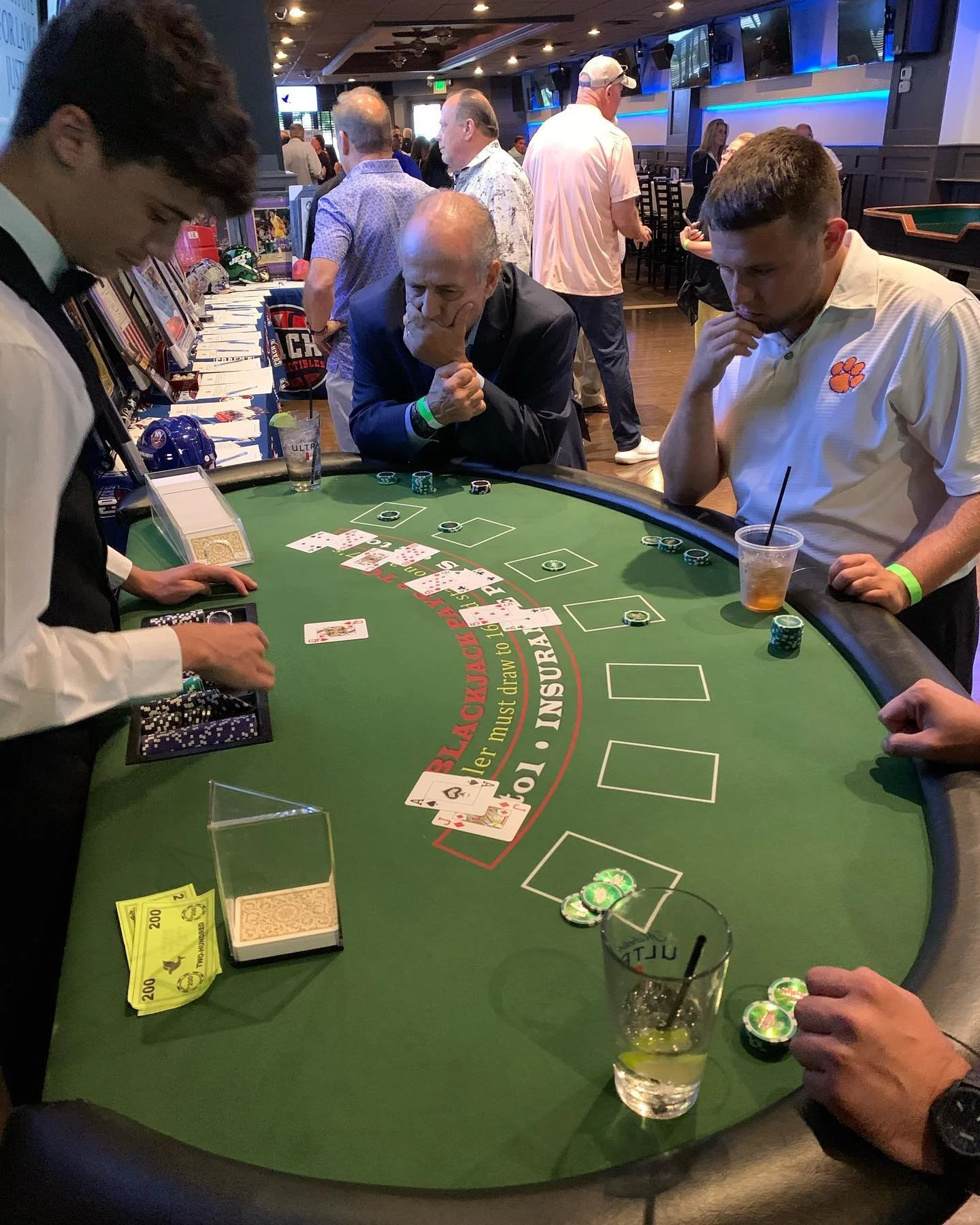 Come on down to @nappertandys.smithtown to support @niljnonprofit