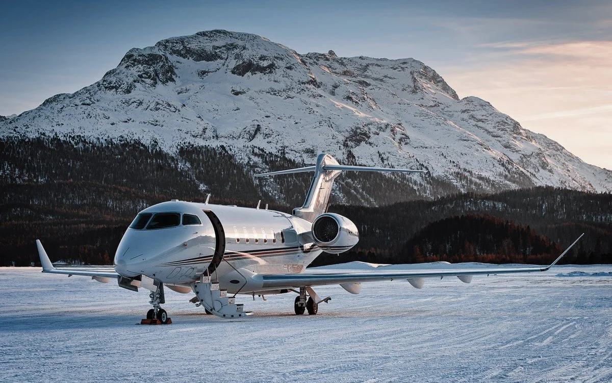 Fresh powder. Private peaks. Zero compromises. ❄️⛷️

When Telluride is delivering perfect ski conditions, the world&rsquo;s elite don&rsquo;t wait&mdash;they take off.
From wheels up to first tracks, Luxury Jet Management curates the journey as flawl