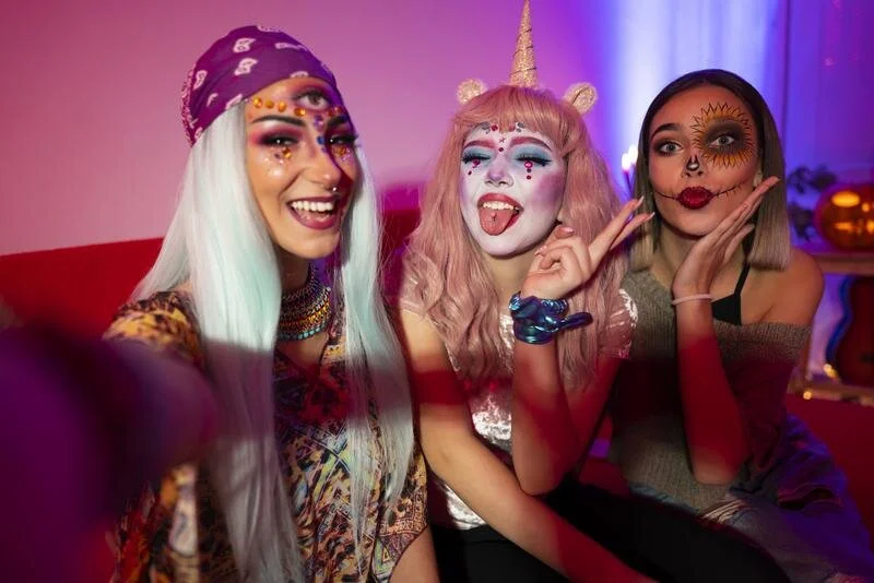 DIY-Halloween_costumes.jpg