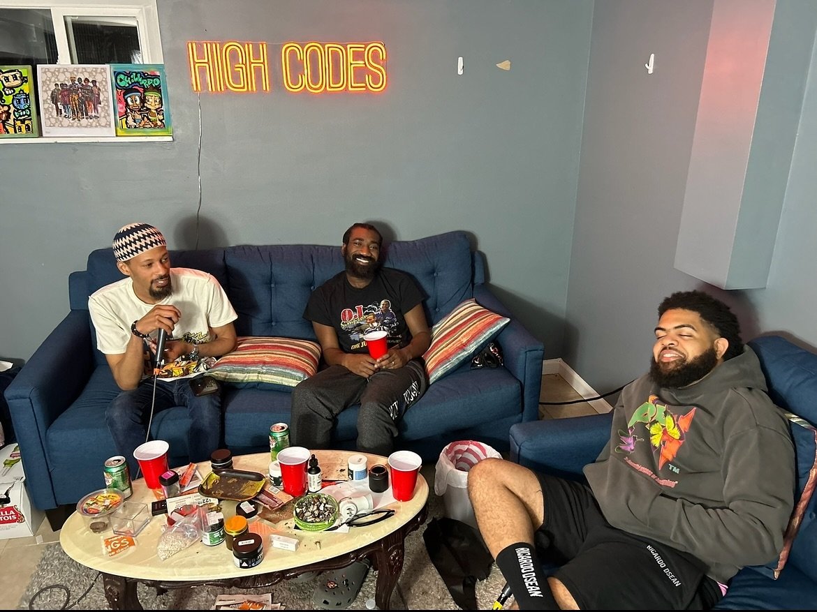 Session 248: Beef is Real

From OJ to Drake to Iran

Presented by @Haziethoughts featuring @TheFrugalScribe &amp; @haziemusa 

Shot by @TubaBeSnappin&nbsp;

Audio/video editing @omaticszone 

#haziethoughts #highcodes #highcodesthepodcast #dc #md #va