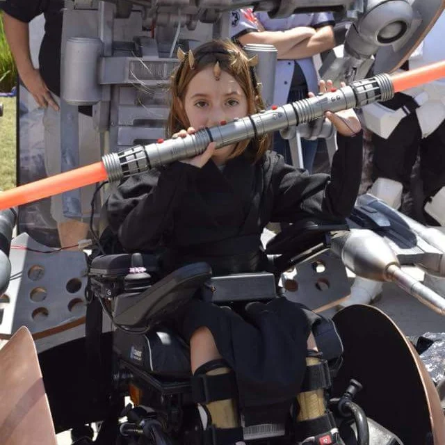 Liv played the part of Darth Maul perfectly; even telling the photographer, during her poster photo shoot, “Darth Maul doesn’t smile”.