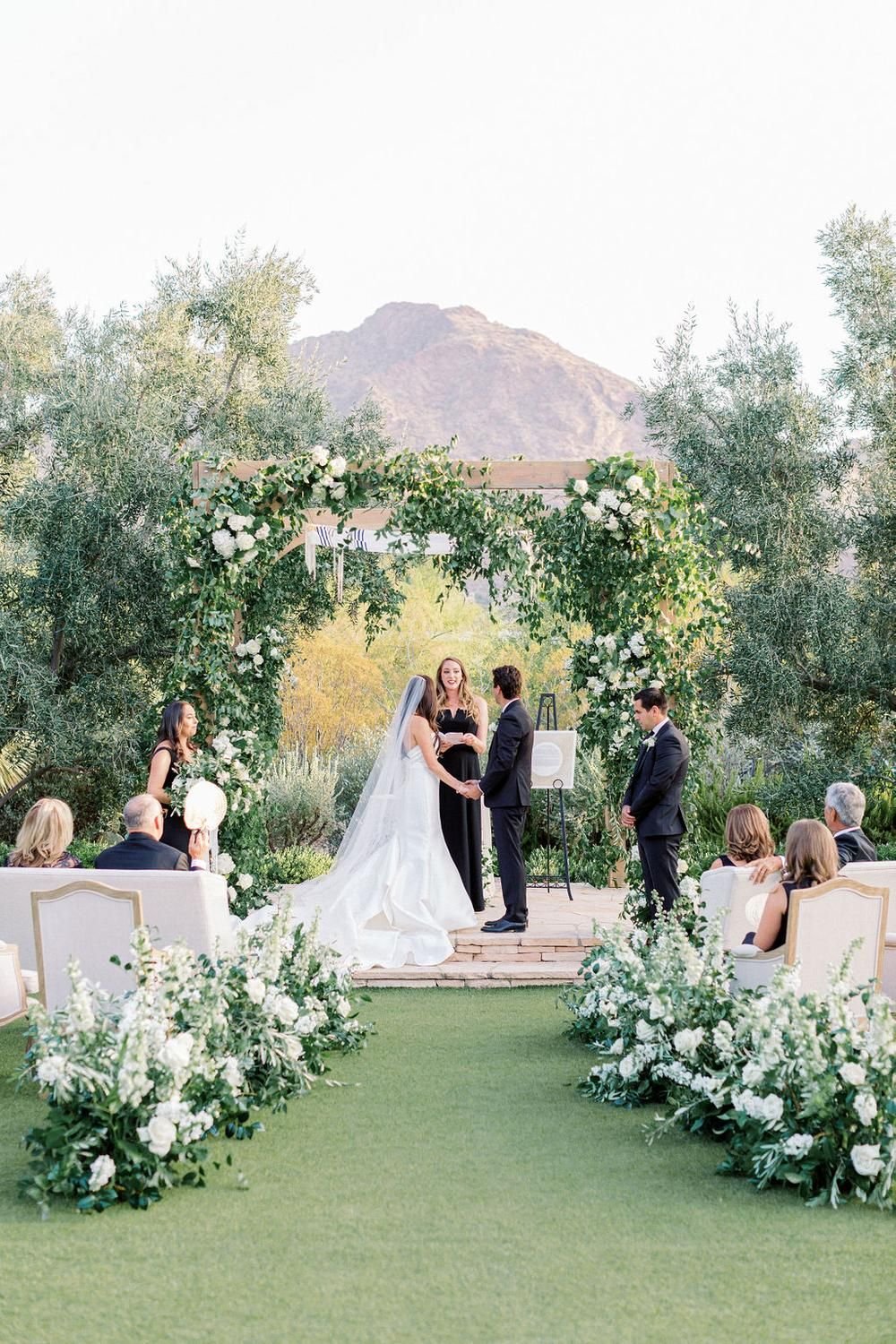 Picture Perfect Paradise Valley Micro Wedding.jpg