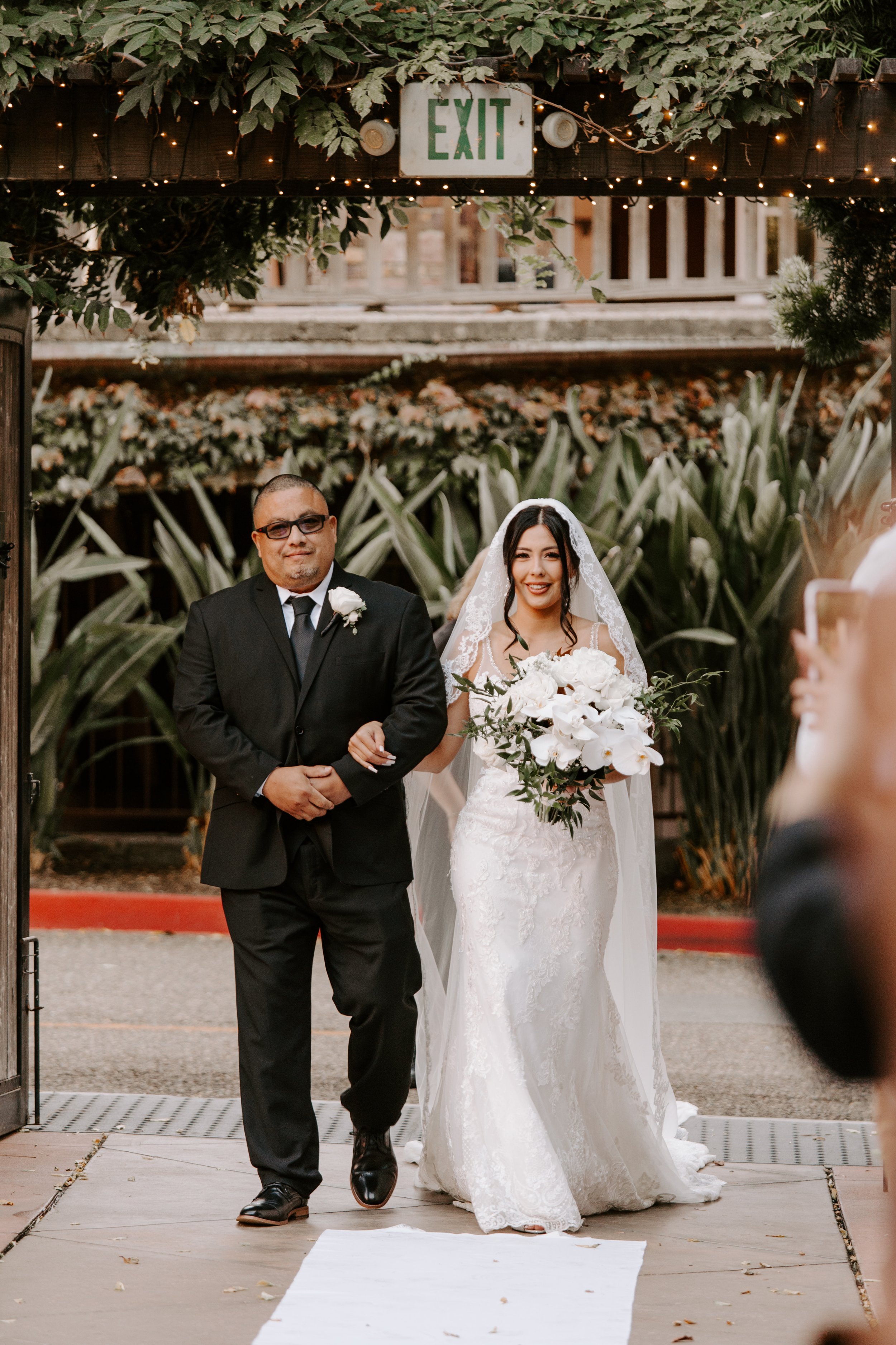 Ashley and Andrew Wedding at the San Juan Capistrano Mission and the Franciscan Gardens by Kara Reynolds Photography406.jpg