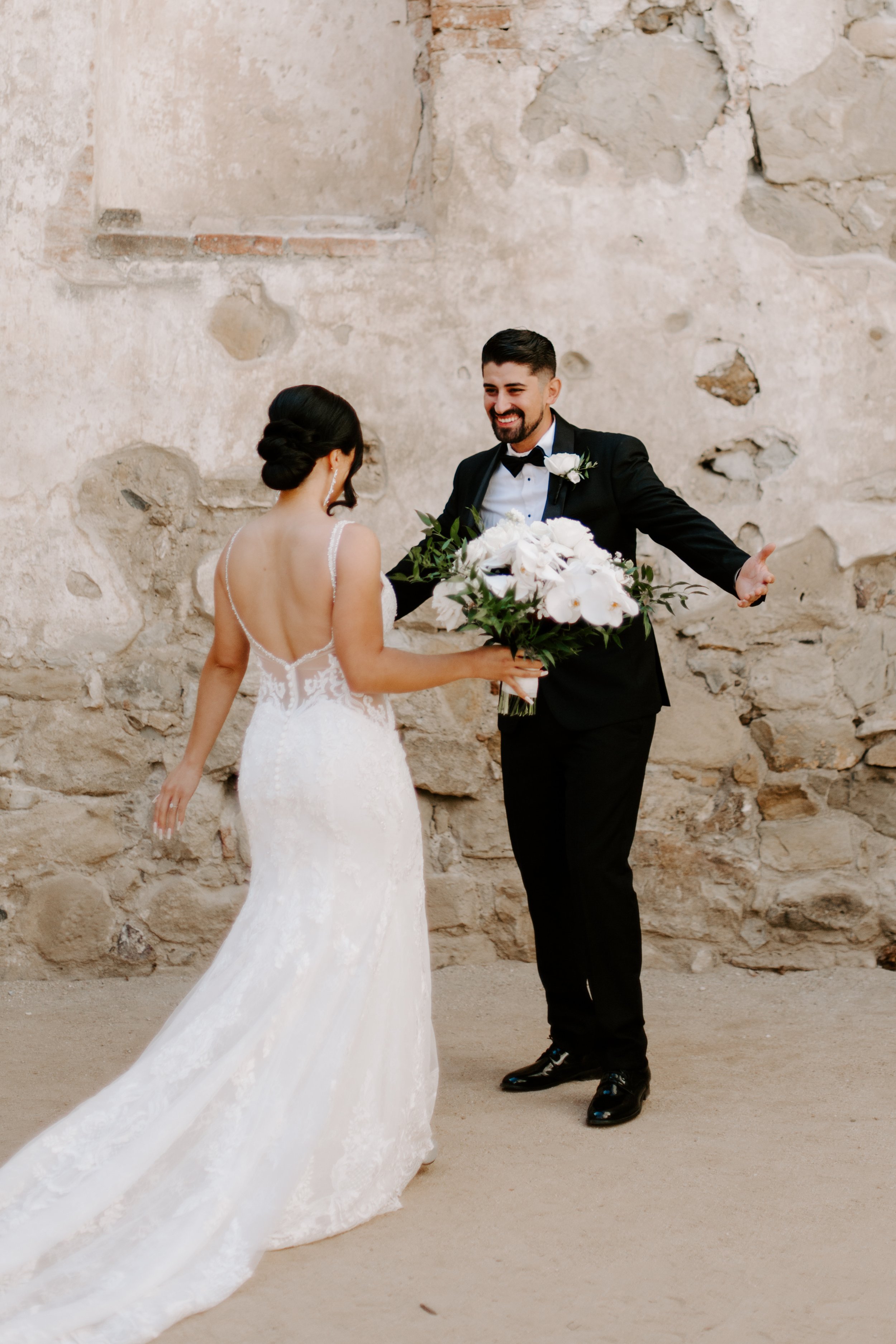 Ashley and Andrew Wedding at the San Juan Capistrano Mission and the Franciscan Gardens by Kara Reynolds Photography089.jpg