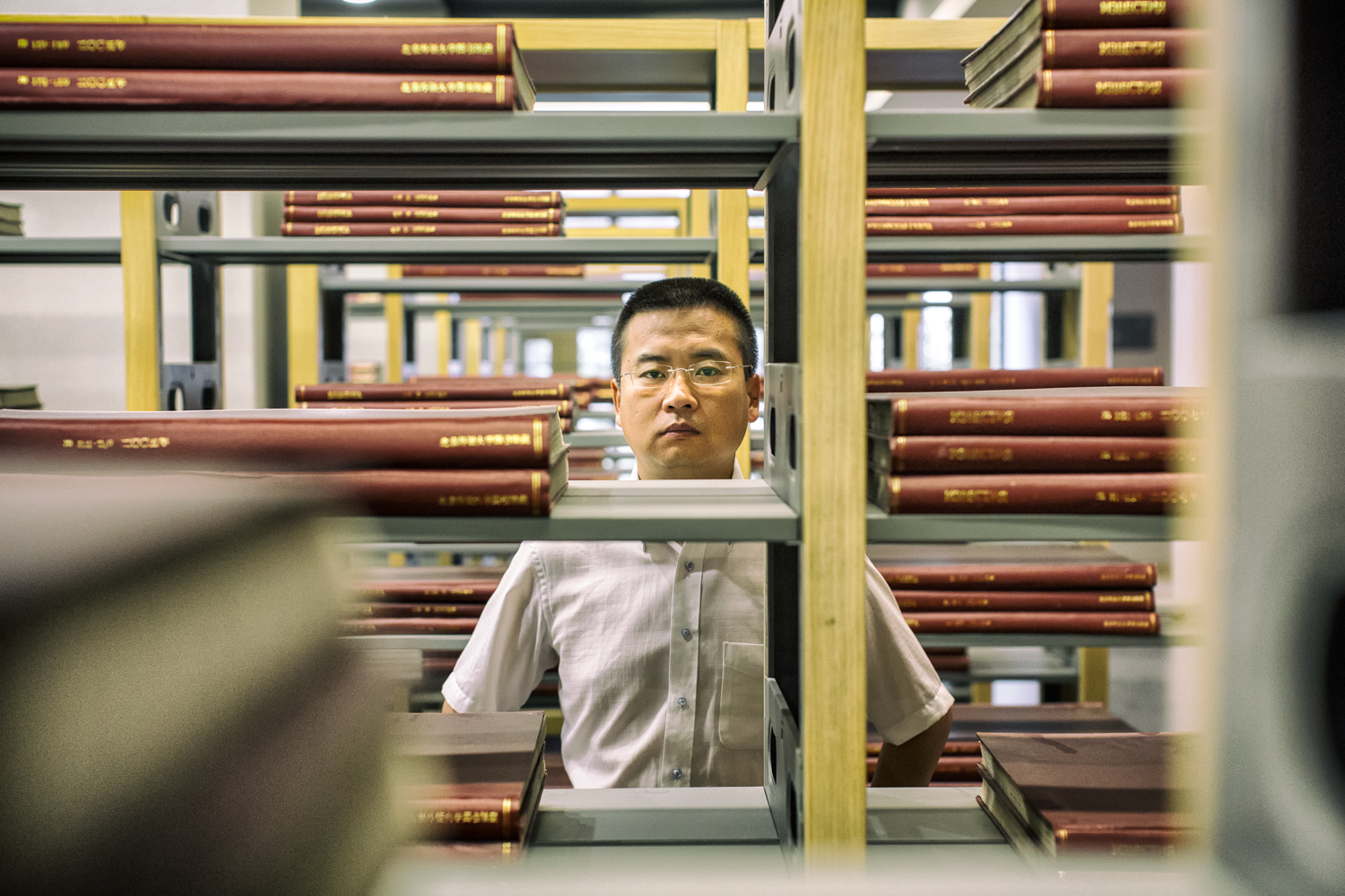 Qiao Mu, professor at Beijing Foreign Studies University ,photog