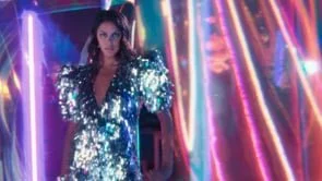 FASHION FLY (Live Fashion Film)