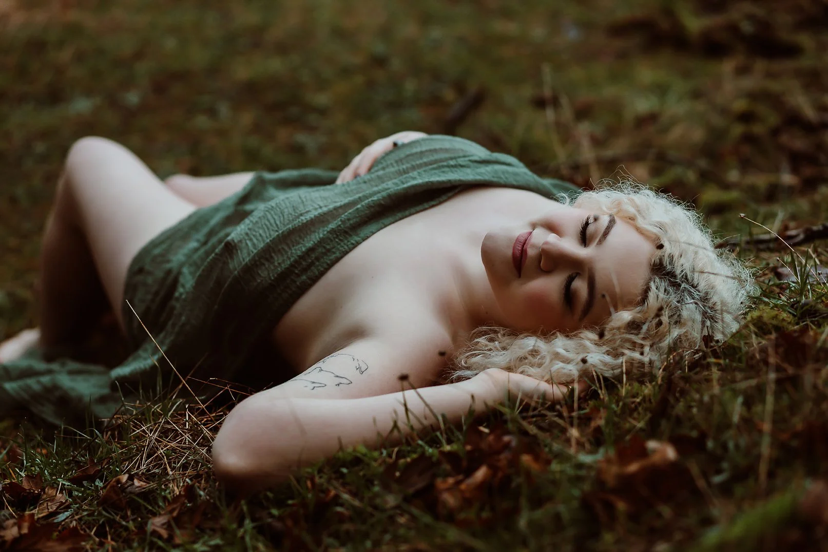 Captured Essence-2334.jpg