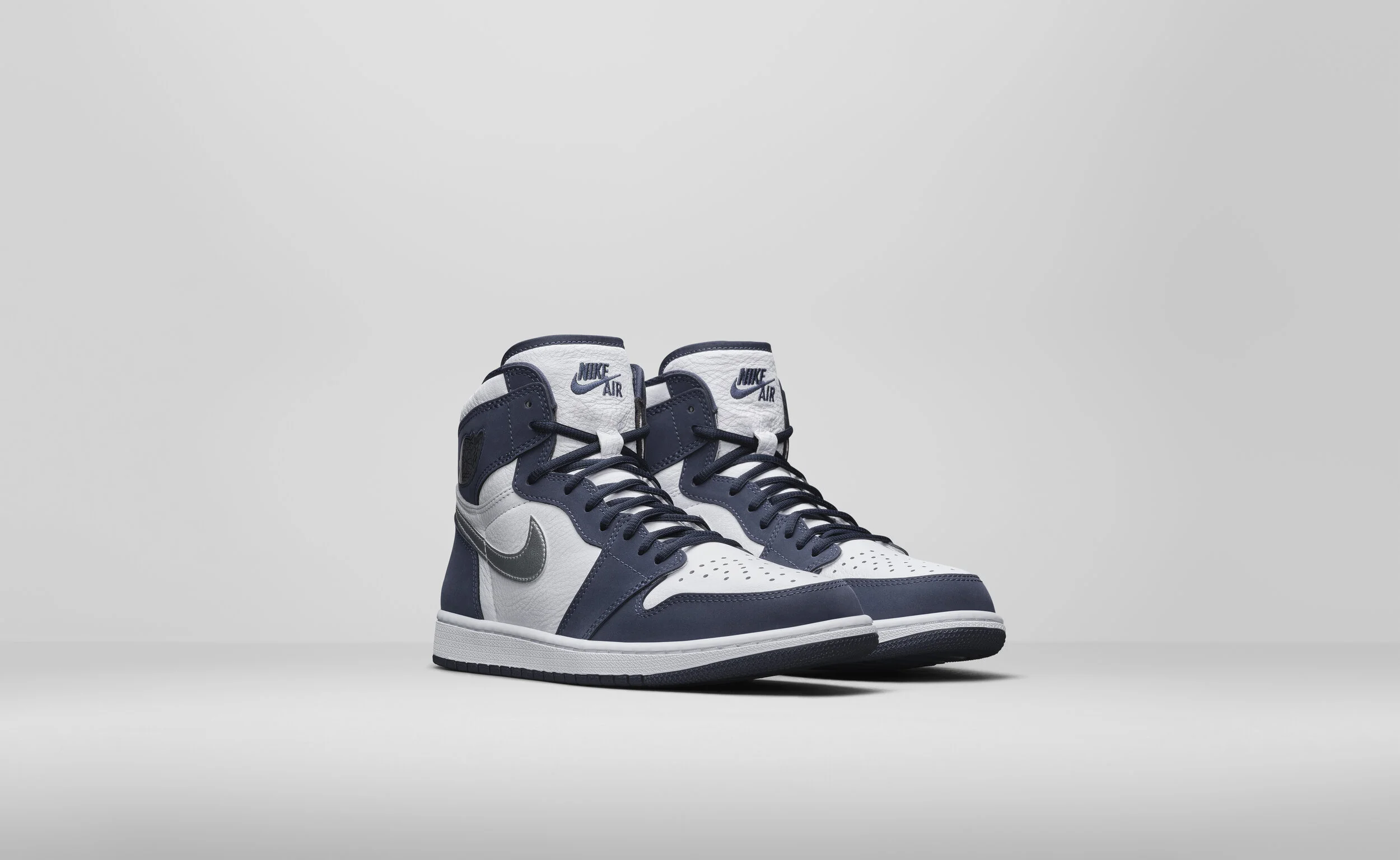 AJ_I_High_OG_JPN-DC1788-100_A4_Pair_HR_98837.jpg