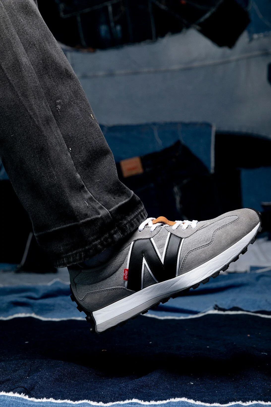 nb levis