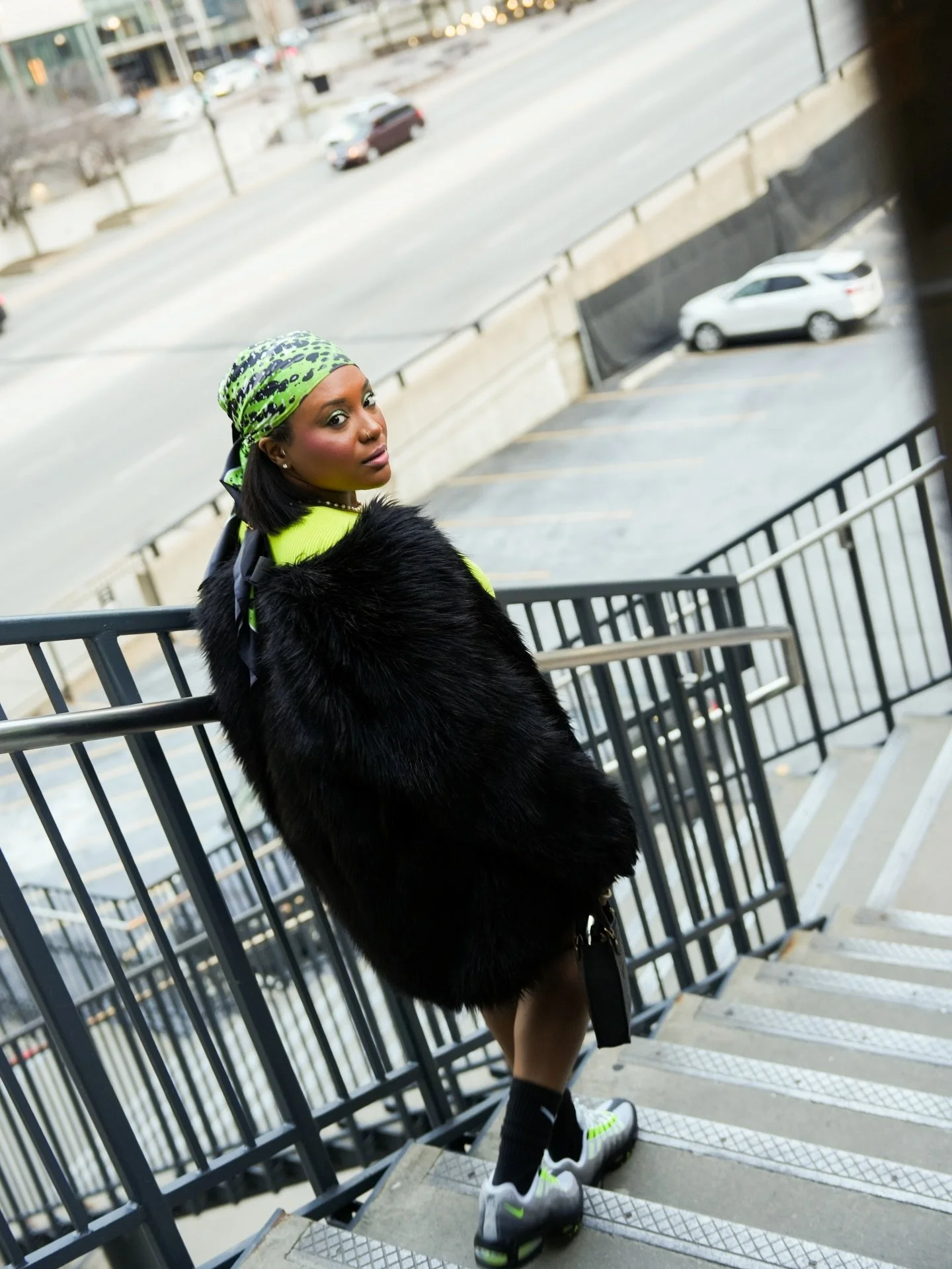 if you happen to bump into the streets, tell em I&rsquo;m back✨

📸: @lissyxcam