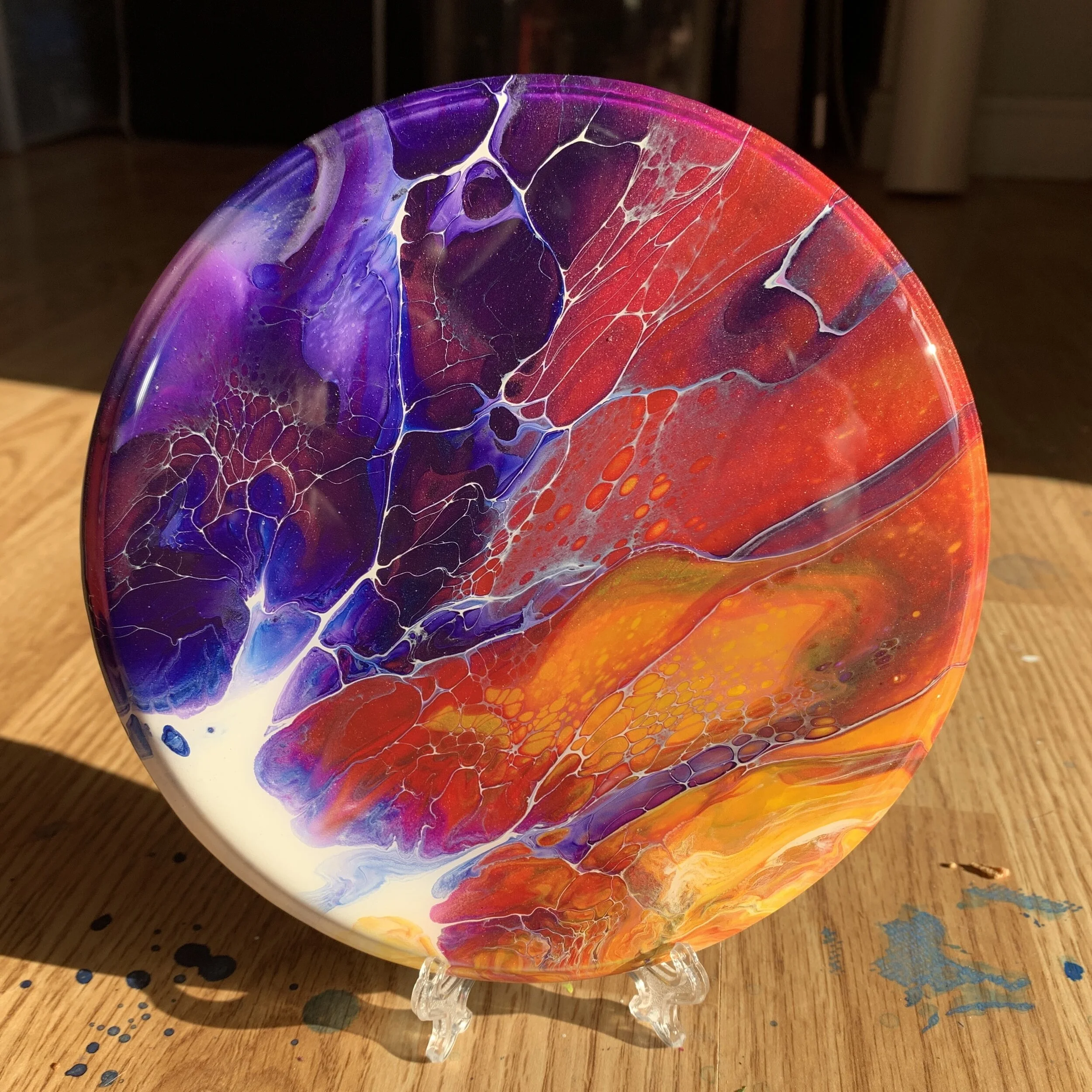 Variety of 6x6" Desk Art - Round