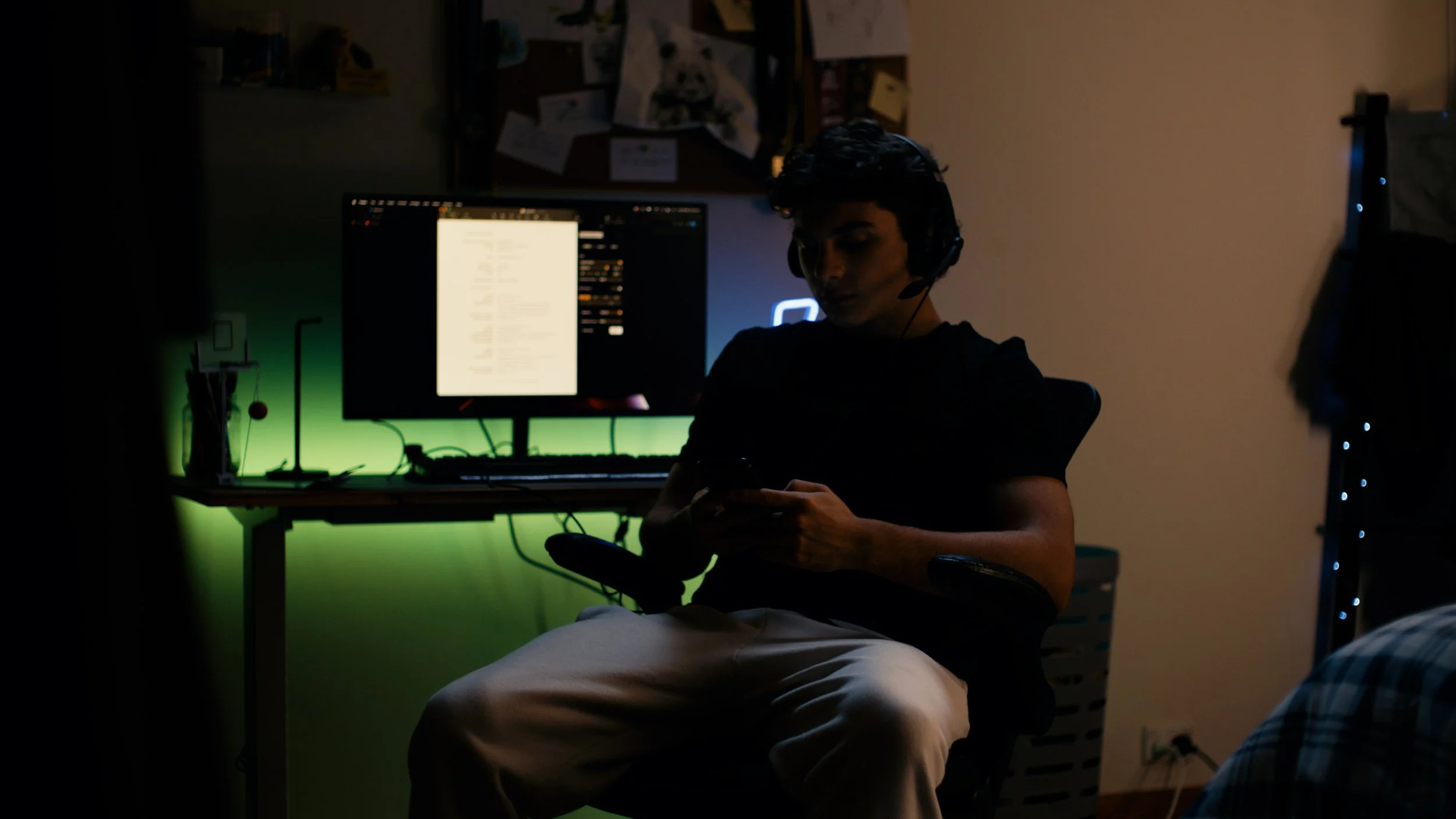 DESE_VIDEO 3_4.jpg
