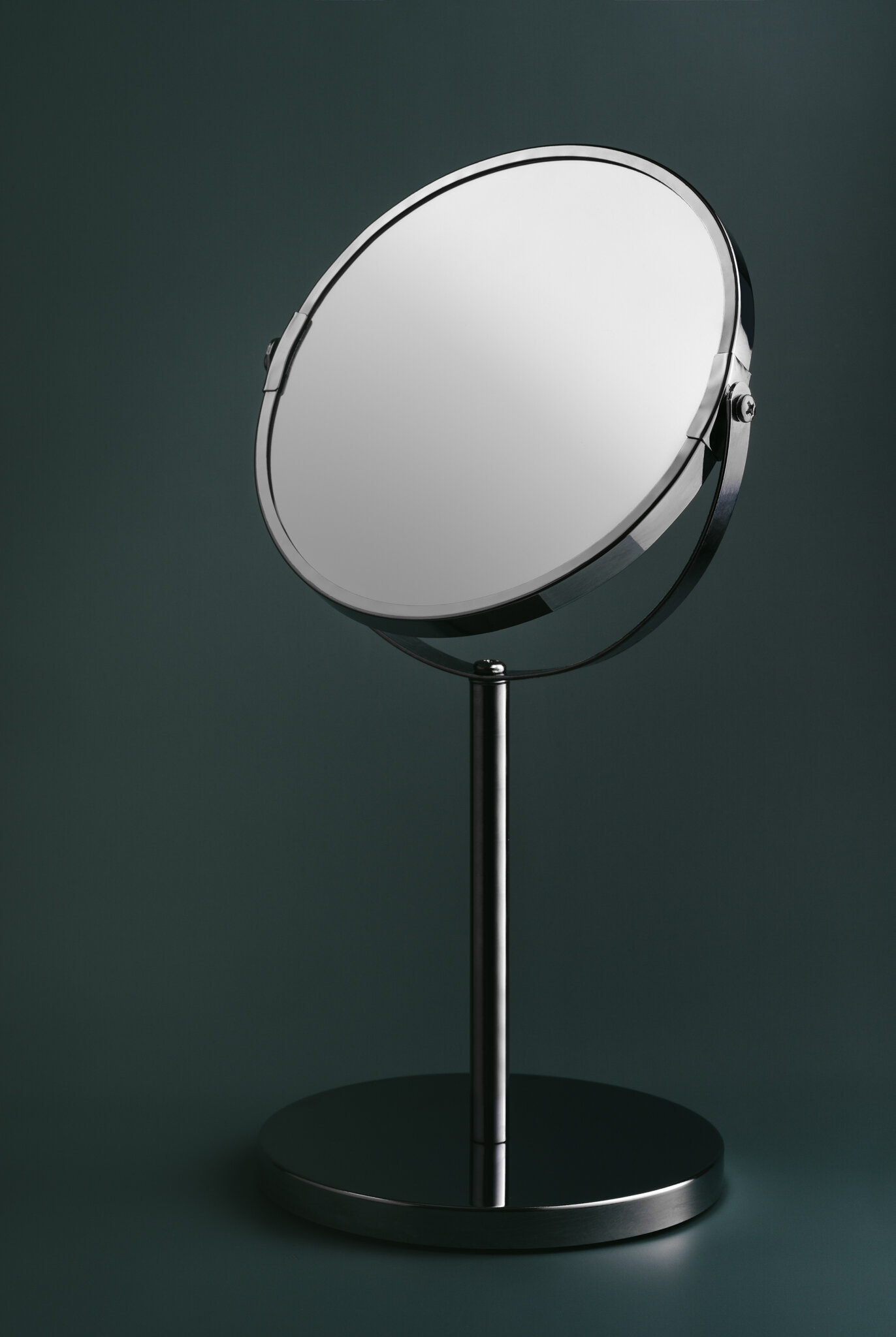 Mirror Product photography by Lee Starnes, Product Photographer based in Ho Chi Minh City, Vietnam