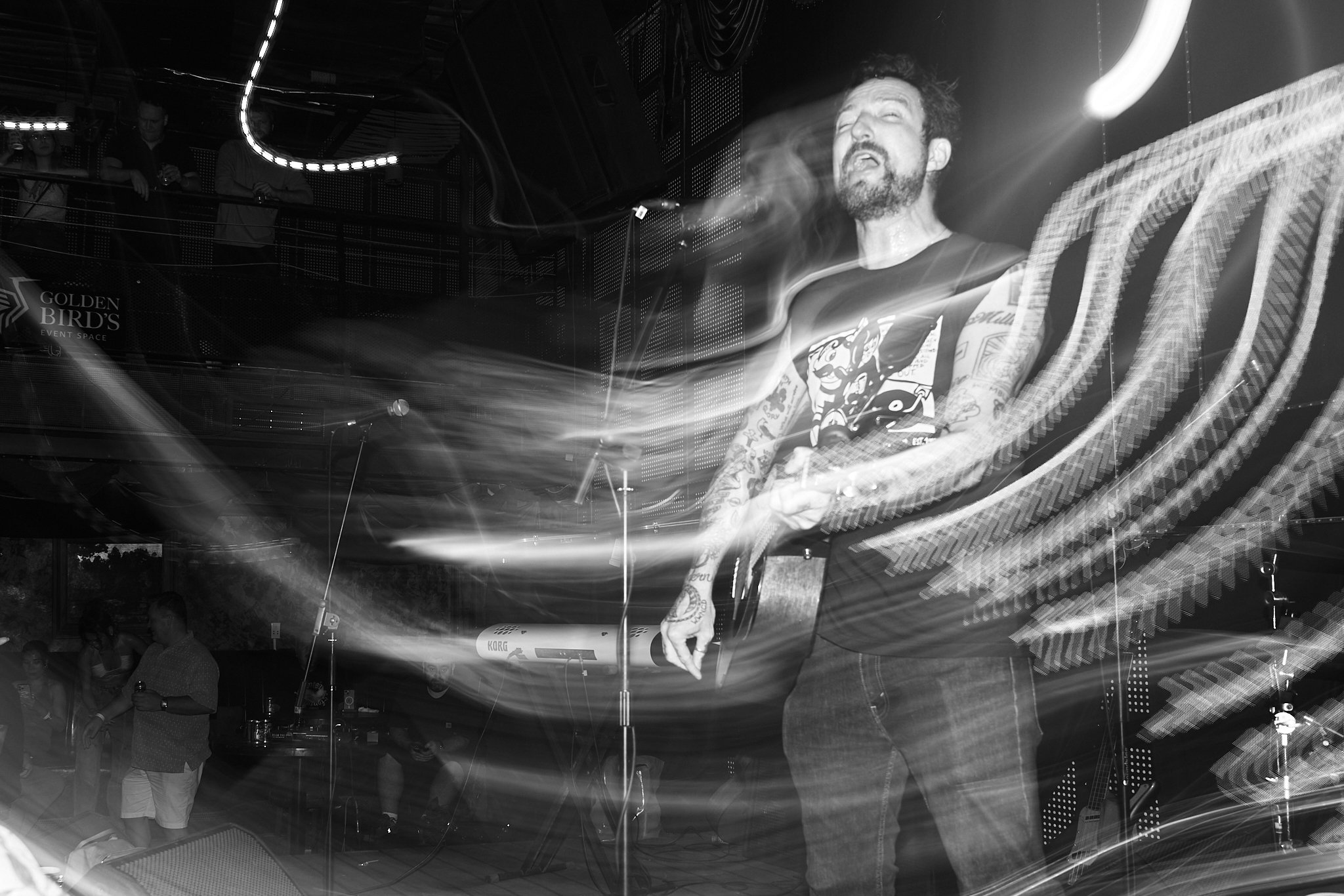 frankturner.saigonpunkchronicles.webuse.leestarnes.frank.turner.LeeStarnes.423.jpg