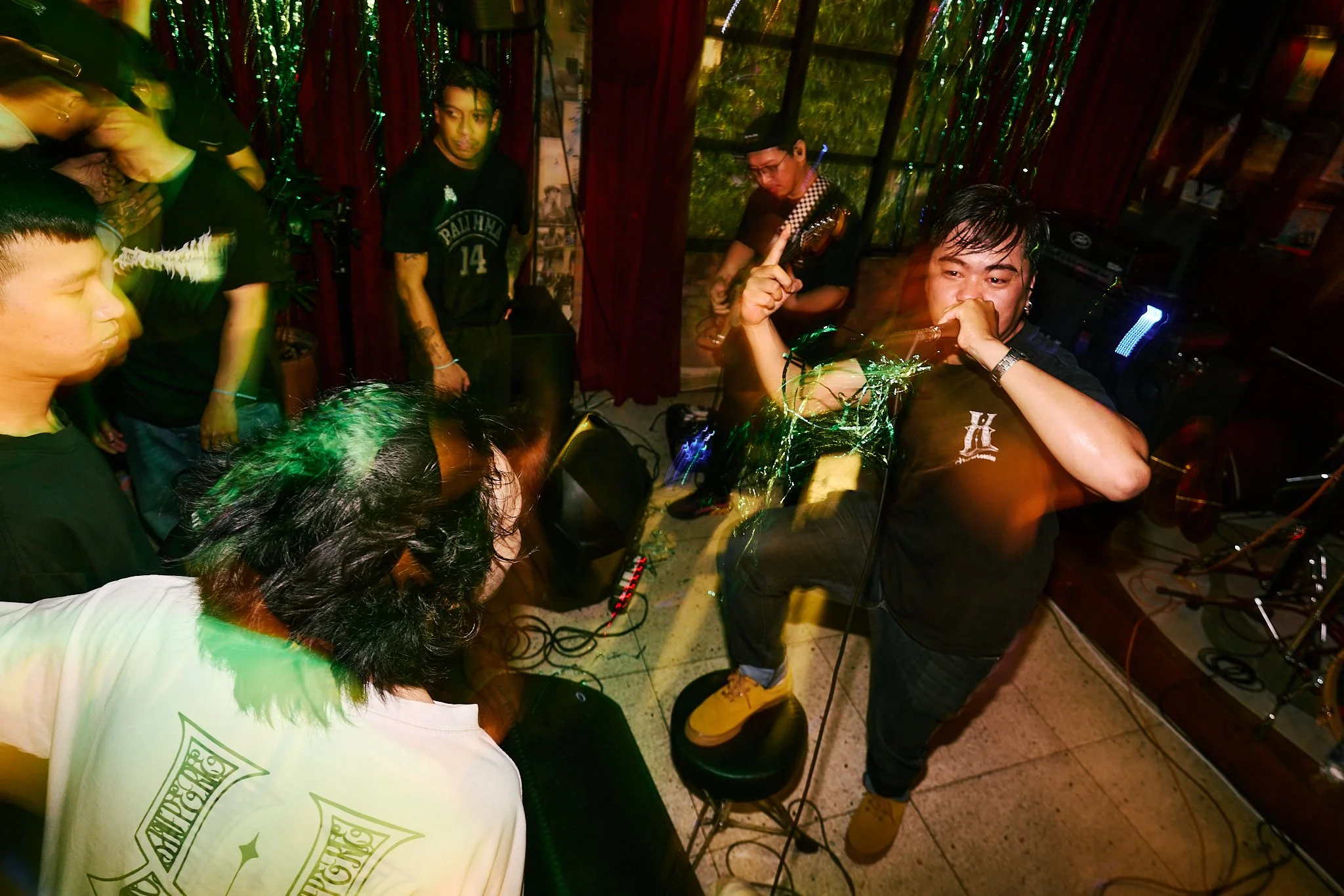 saigonpunkchronicles.warmup.ethos.LeeStarnes.webresolution.021.jpg