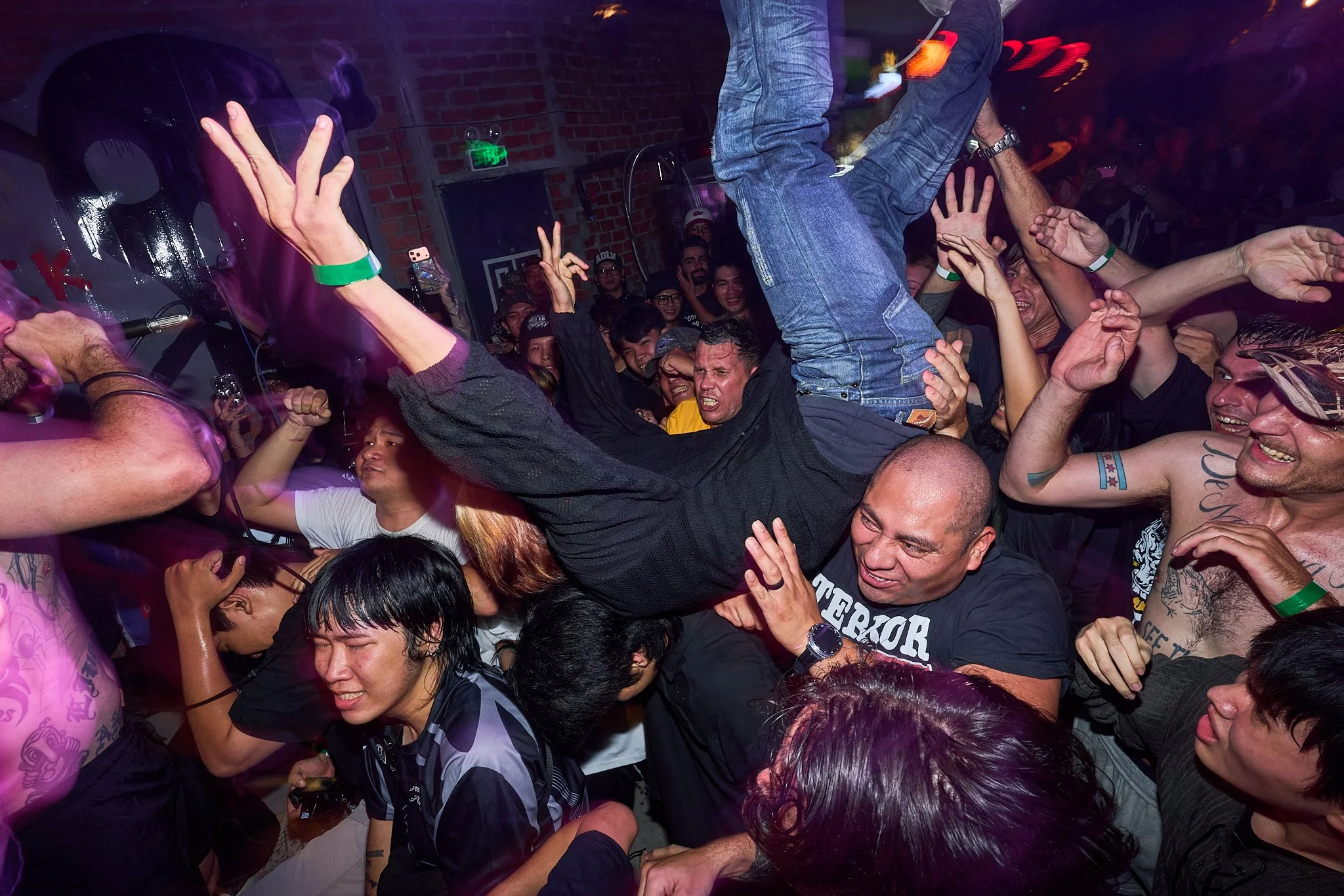 haywire.saigonpunkchronicles.leestarnes.17.jpg