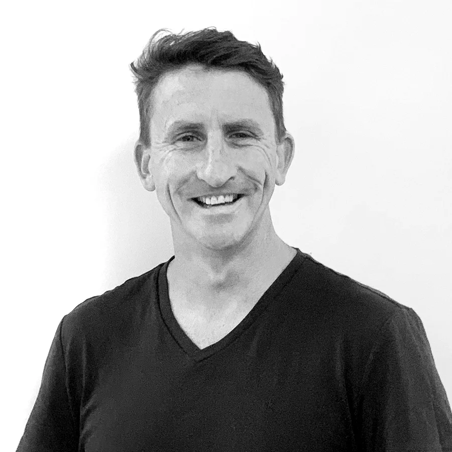 TeamPhotos_Chris2.jpg